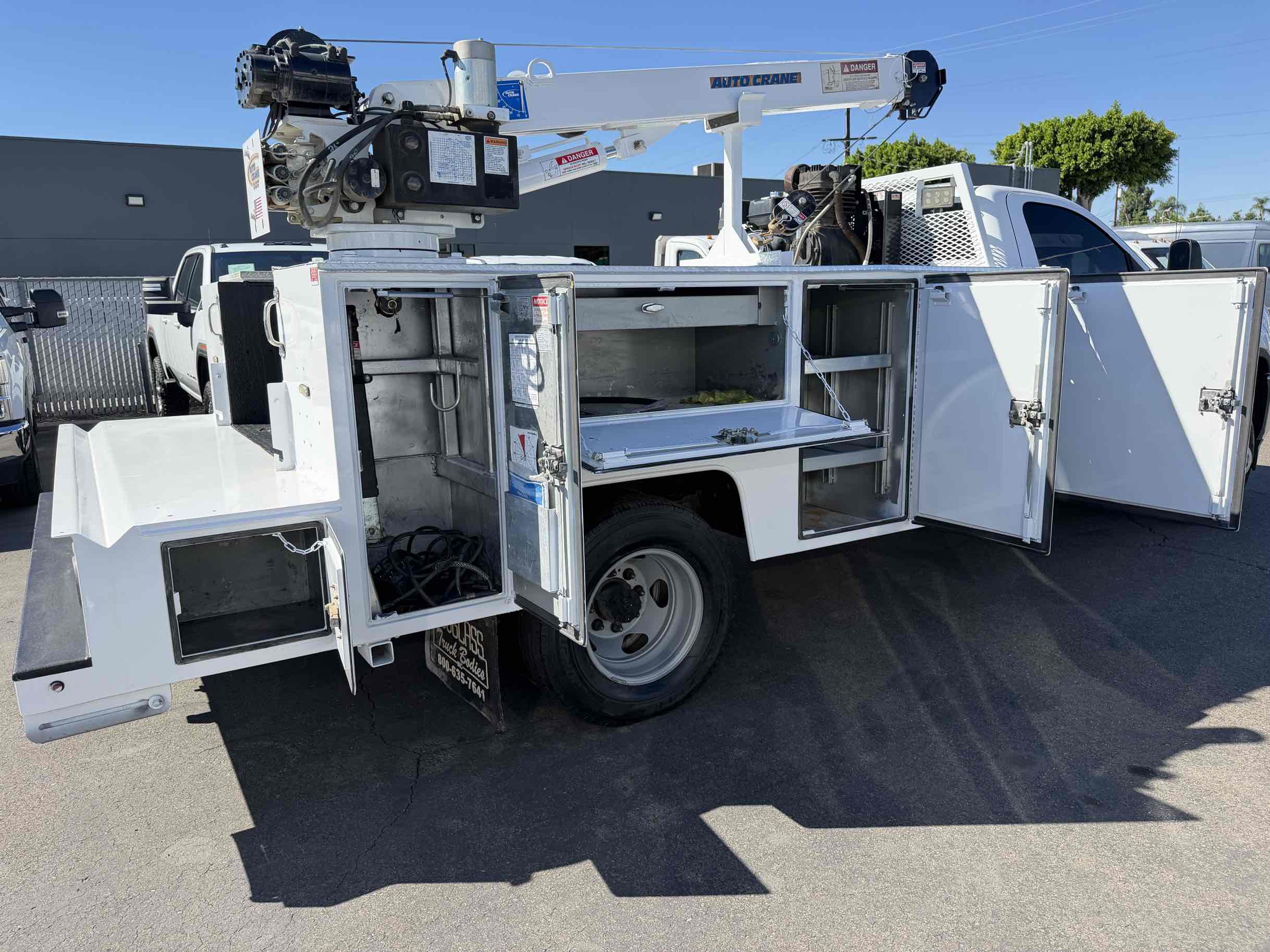 GMC Sierra photo 14