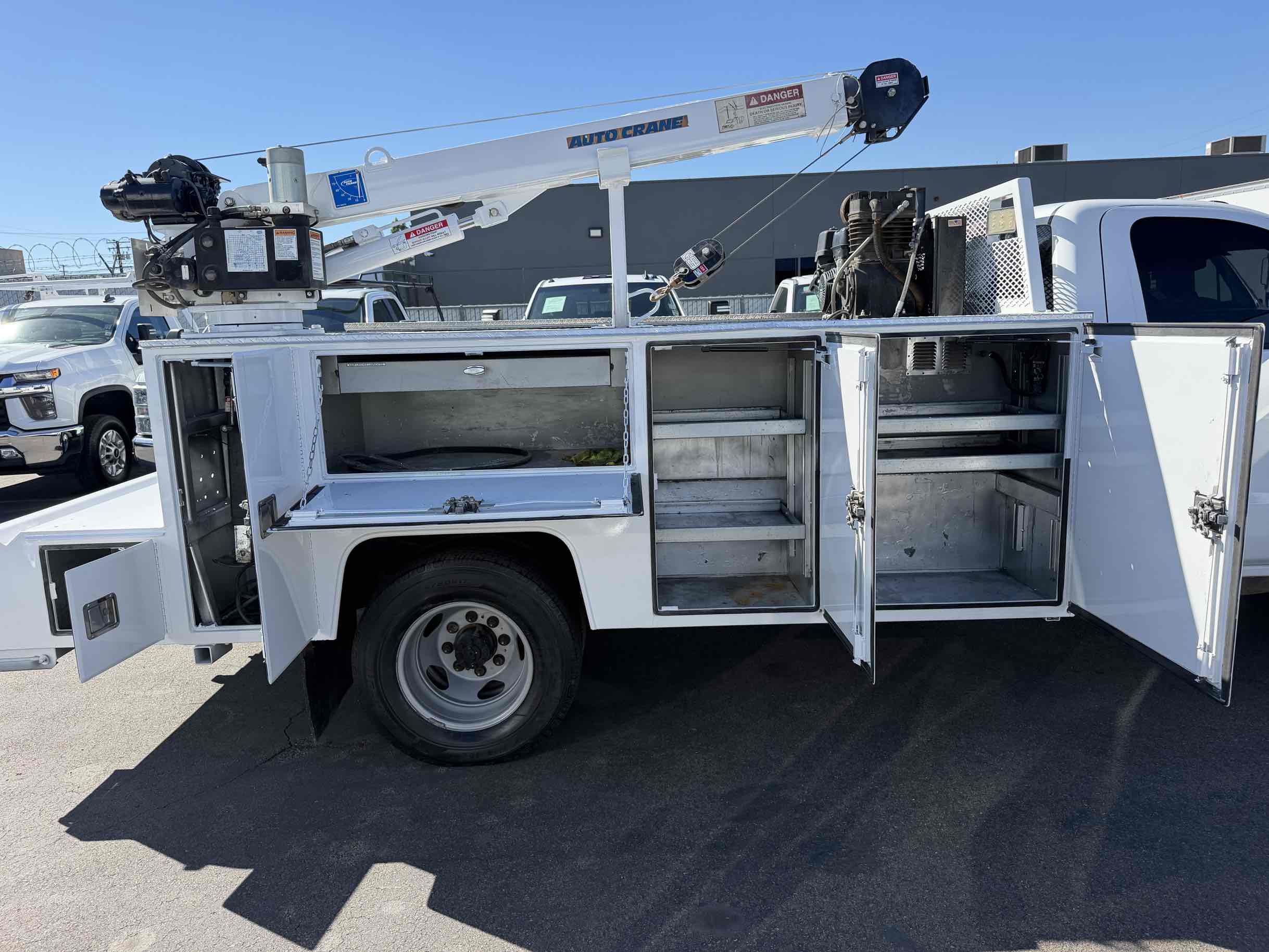 GMC Sierra photo 15