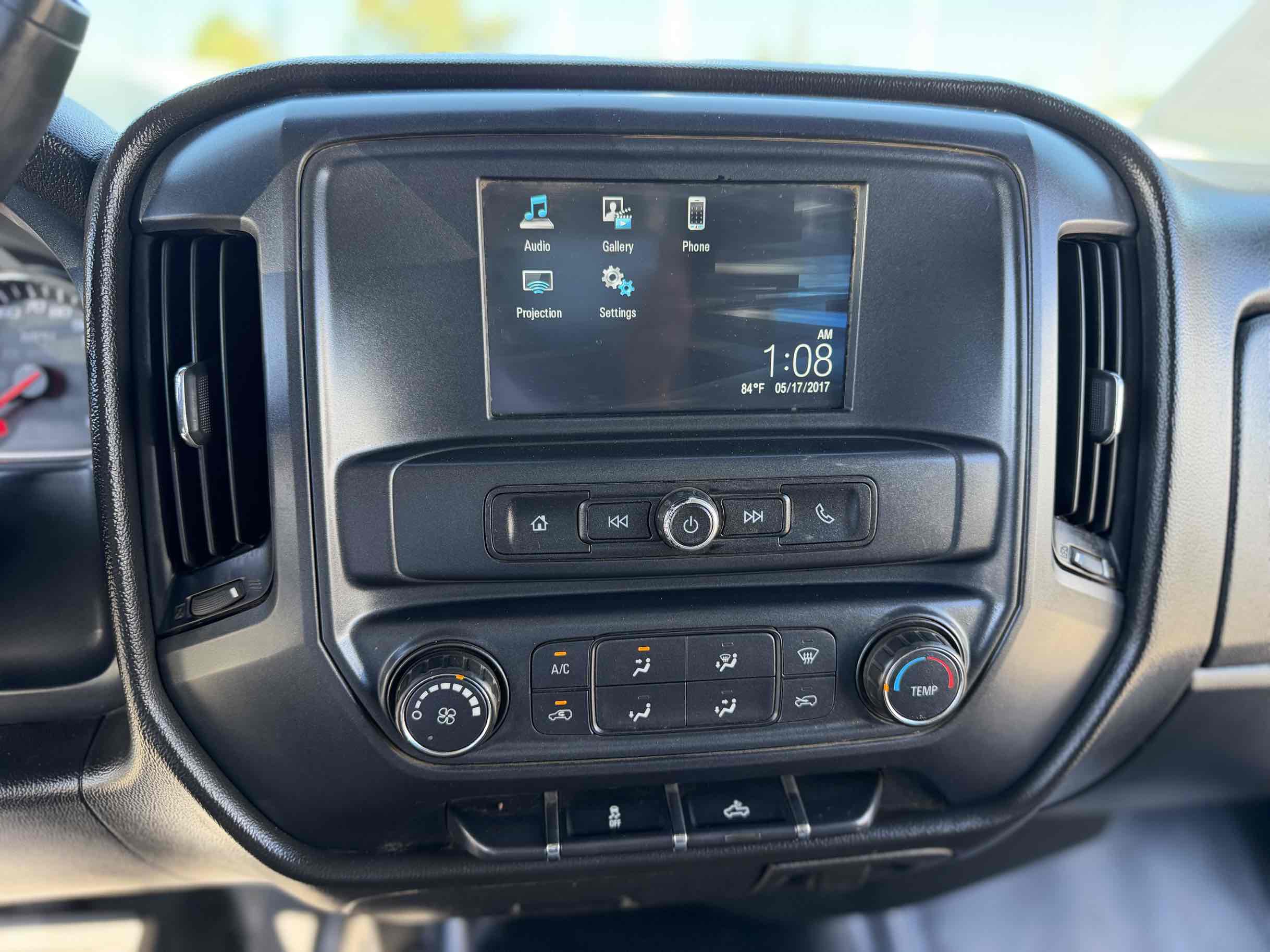 GMC Sierra photo 35