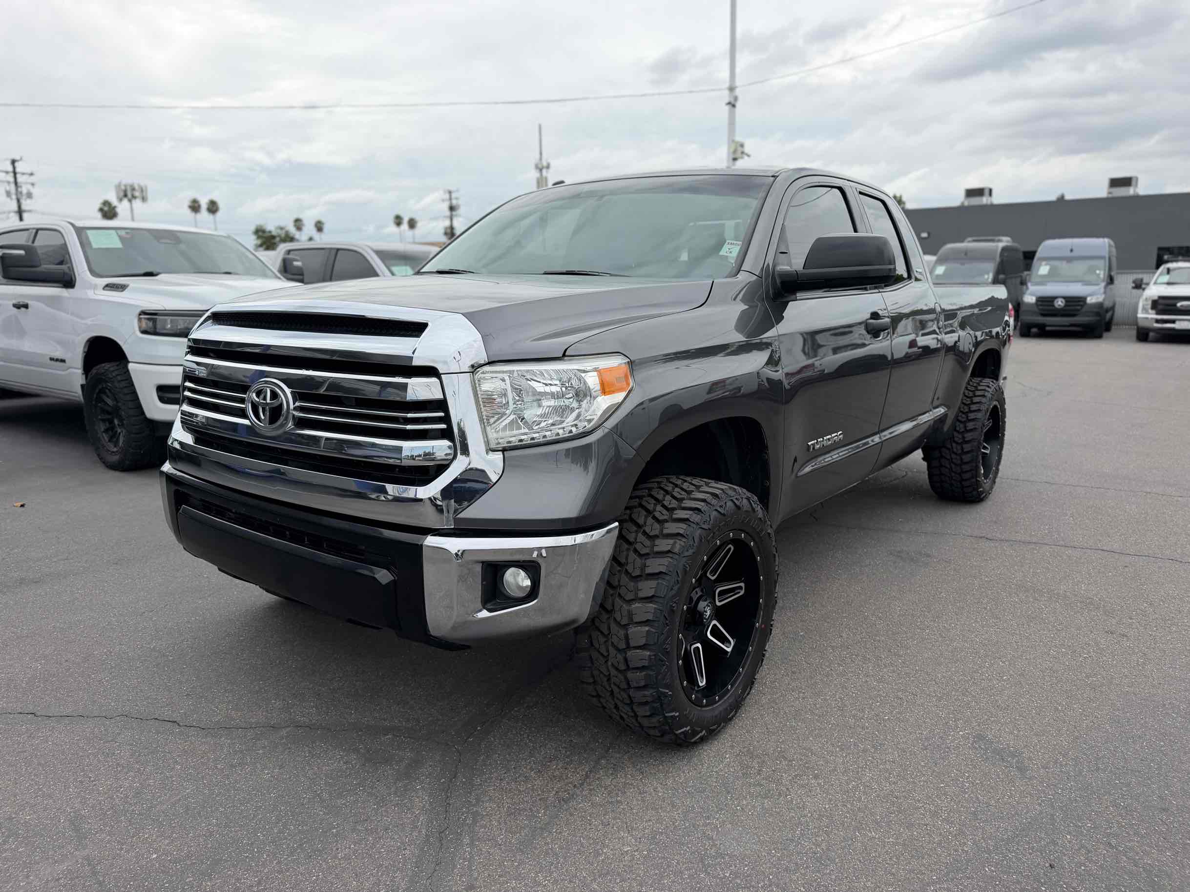 2017 Toyota Tundra 2WD SR5