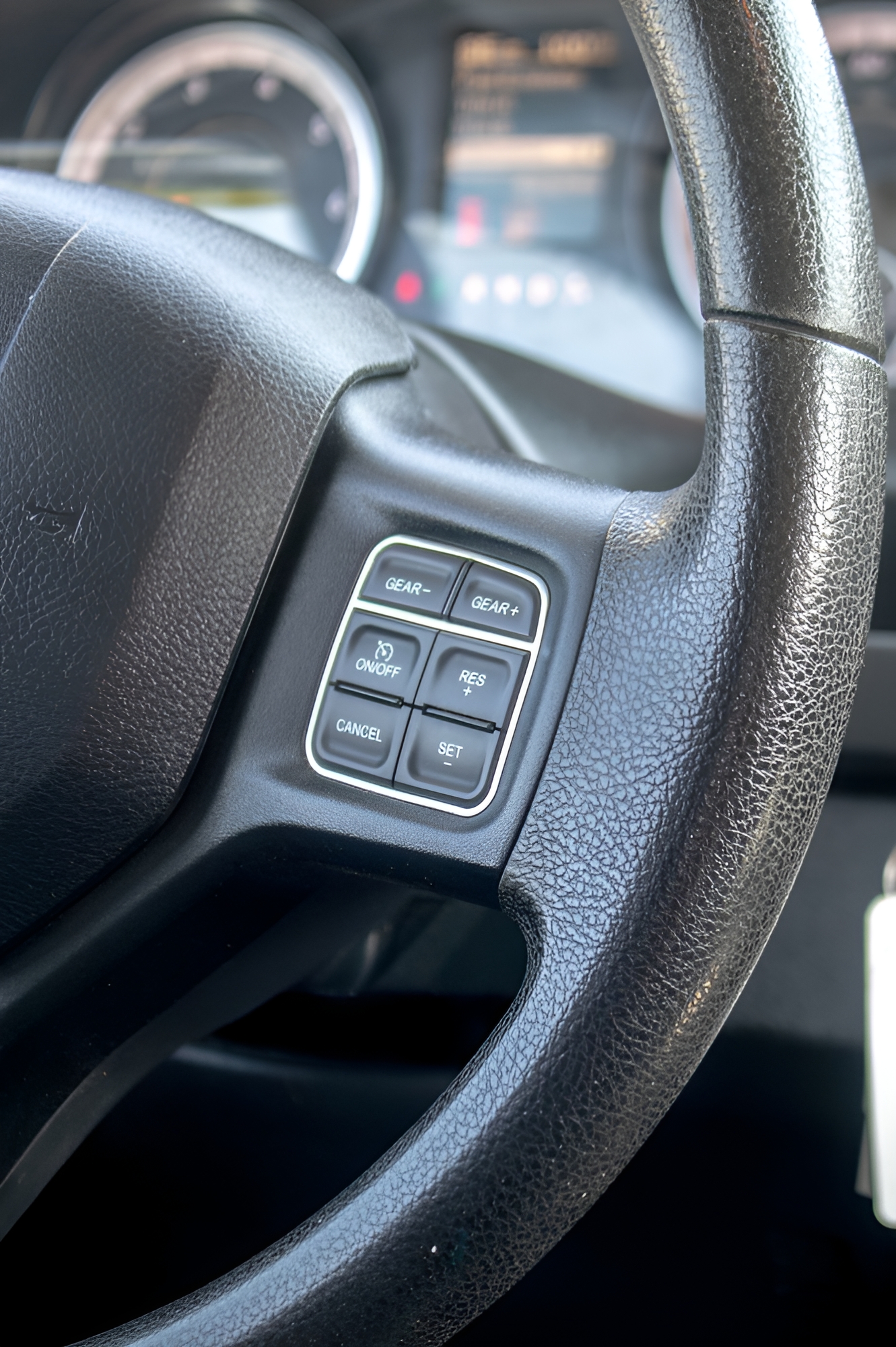 Ram 1500 photo 9