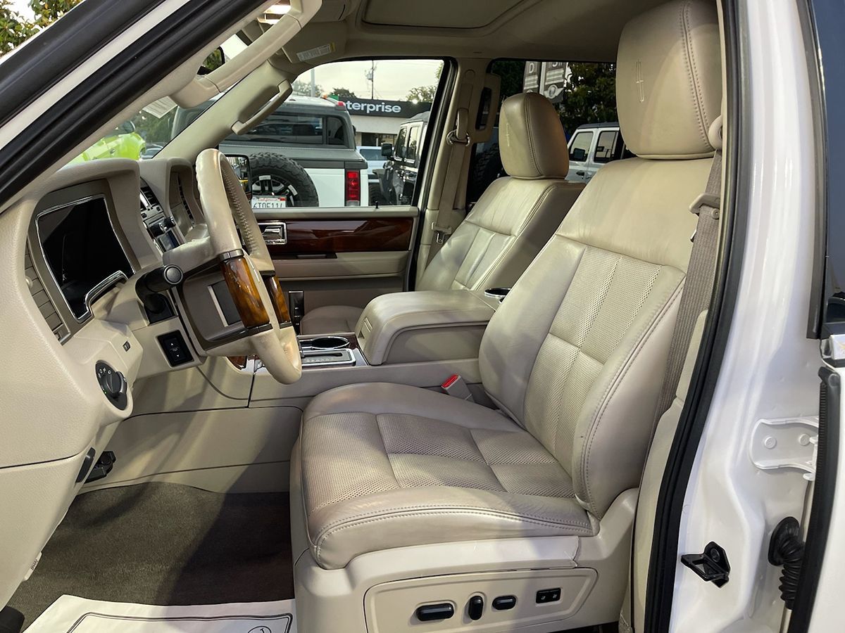 Sold 2014 Lincoln Navigator in Fullerton