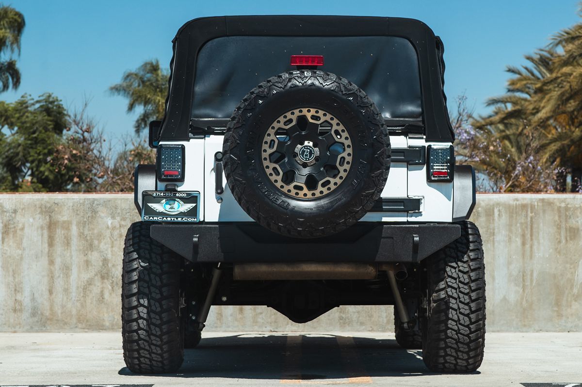 2018 Jeep Wrangler Unlimited Sport S photo 4