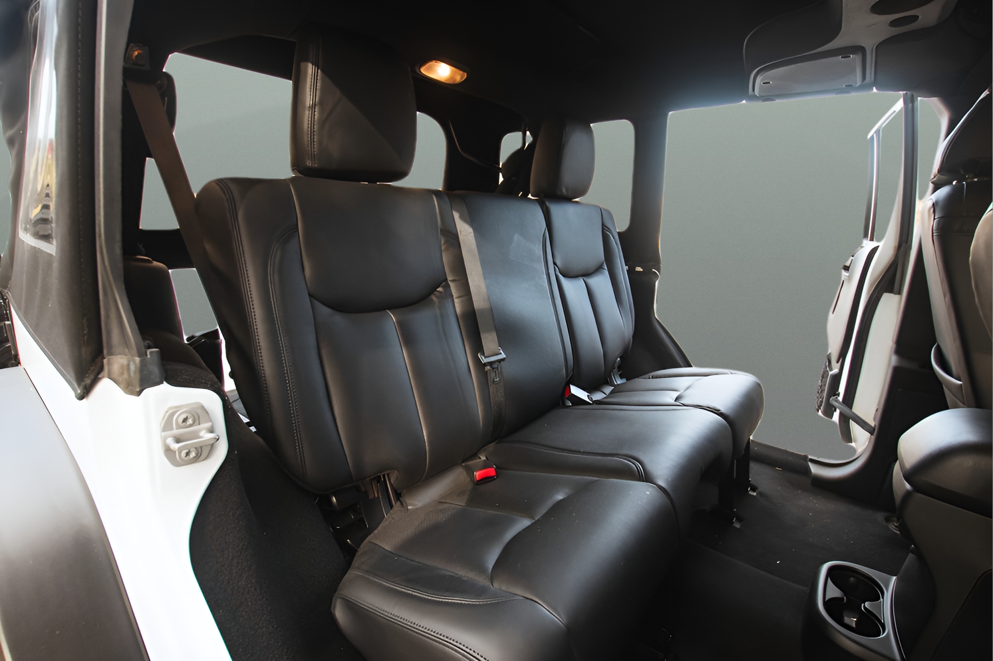 2018 Jeep Wrangler JK Unlimited Sport S - Photo 15