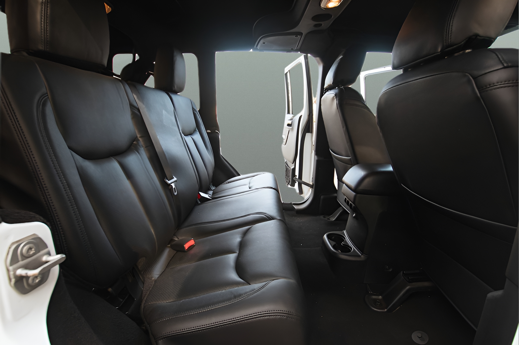 2018 Jeep Wrangler JK Unlimited Sport S - Photo 16