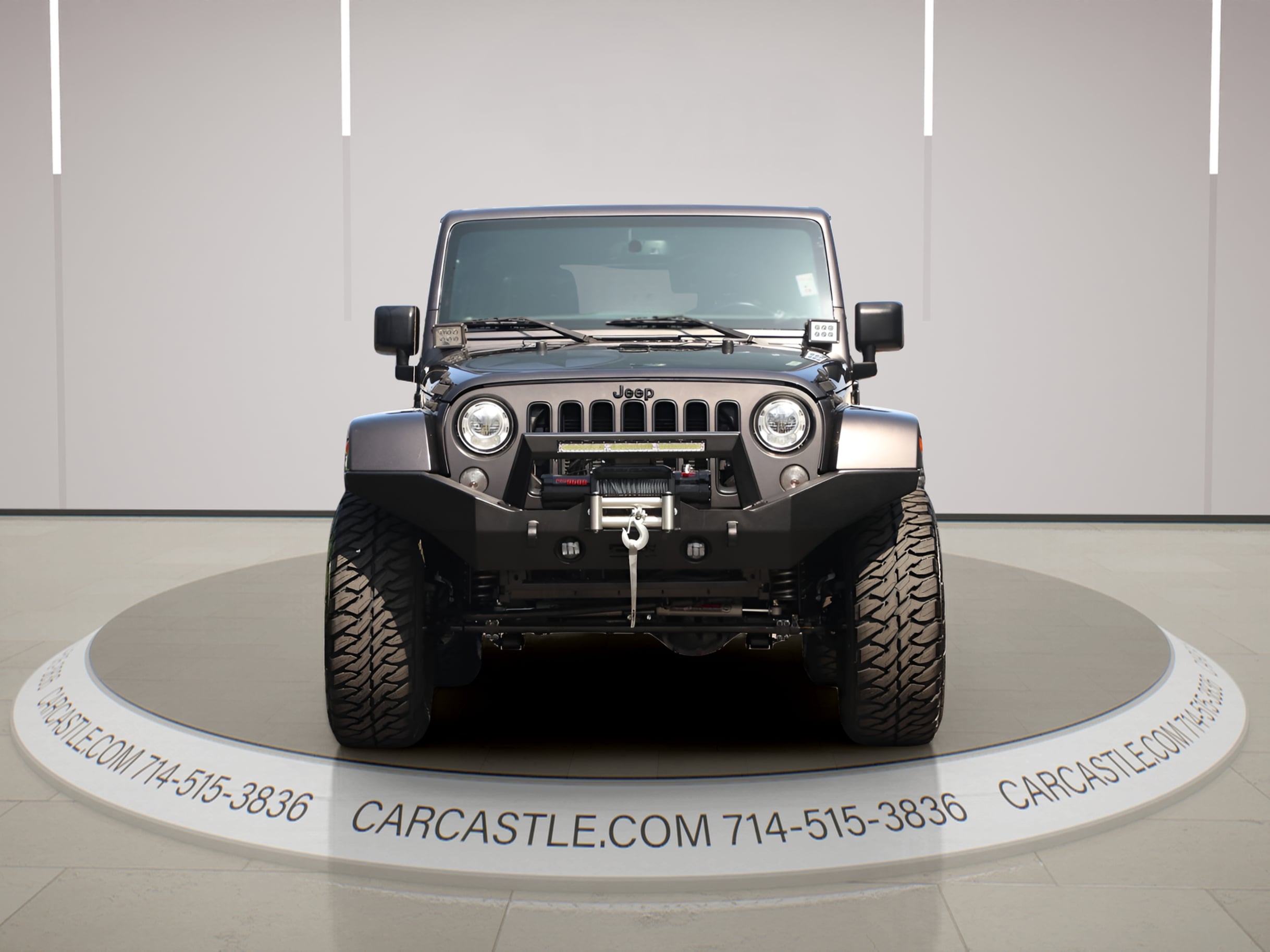 View vehicle photo 3