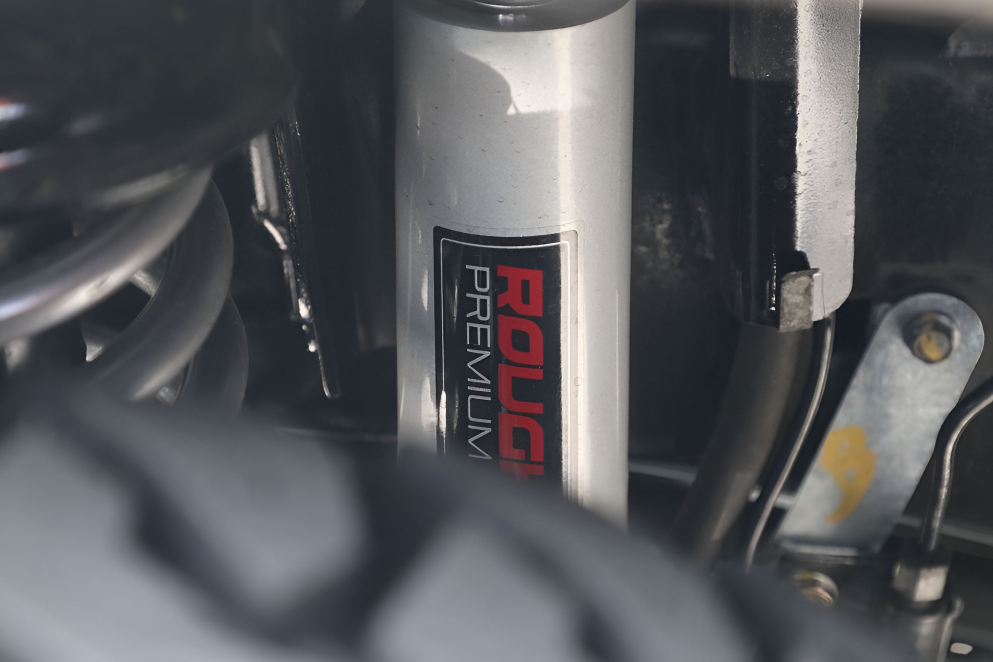 View vehicle photo 6