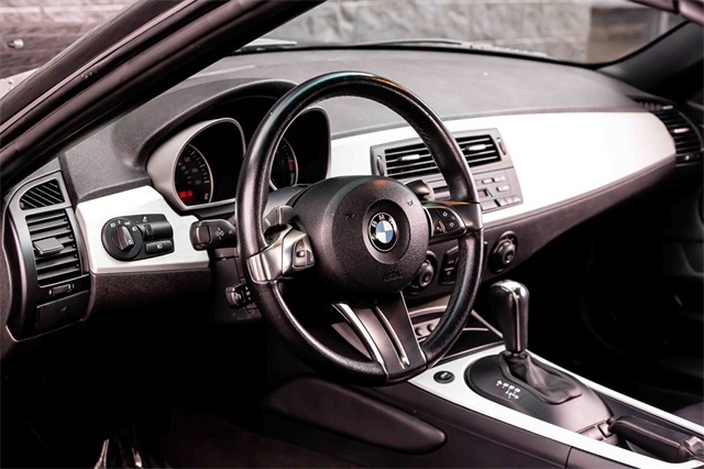 Sold 2006 BMW Z4 3.0si in Santa Ana