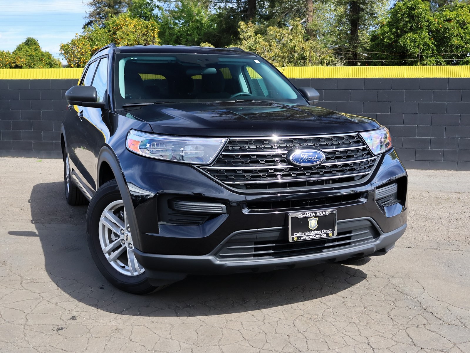 Sold 2023 Ford Explorer XLT in Santa Ana