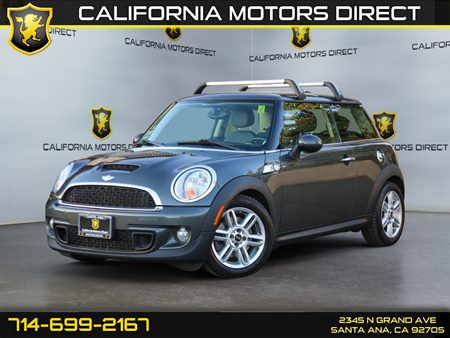 2012 MINI Cooper Hardtop Base