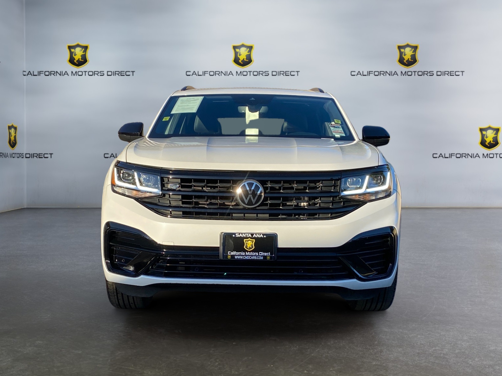 アットラスト　atlastco Sold 2022 Volkswagen Atlas Cross Sport 2.0T SEL R-Line in Santa Ana