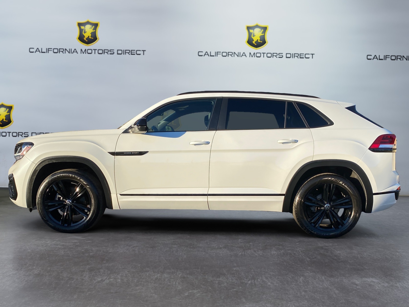 Sold 2022 Volkswagen Atlas Cross Sport 2.0T SEL R-Line in Santa Ana