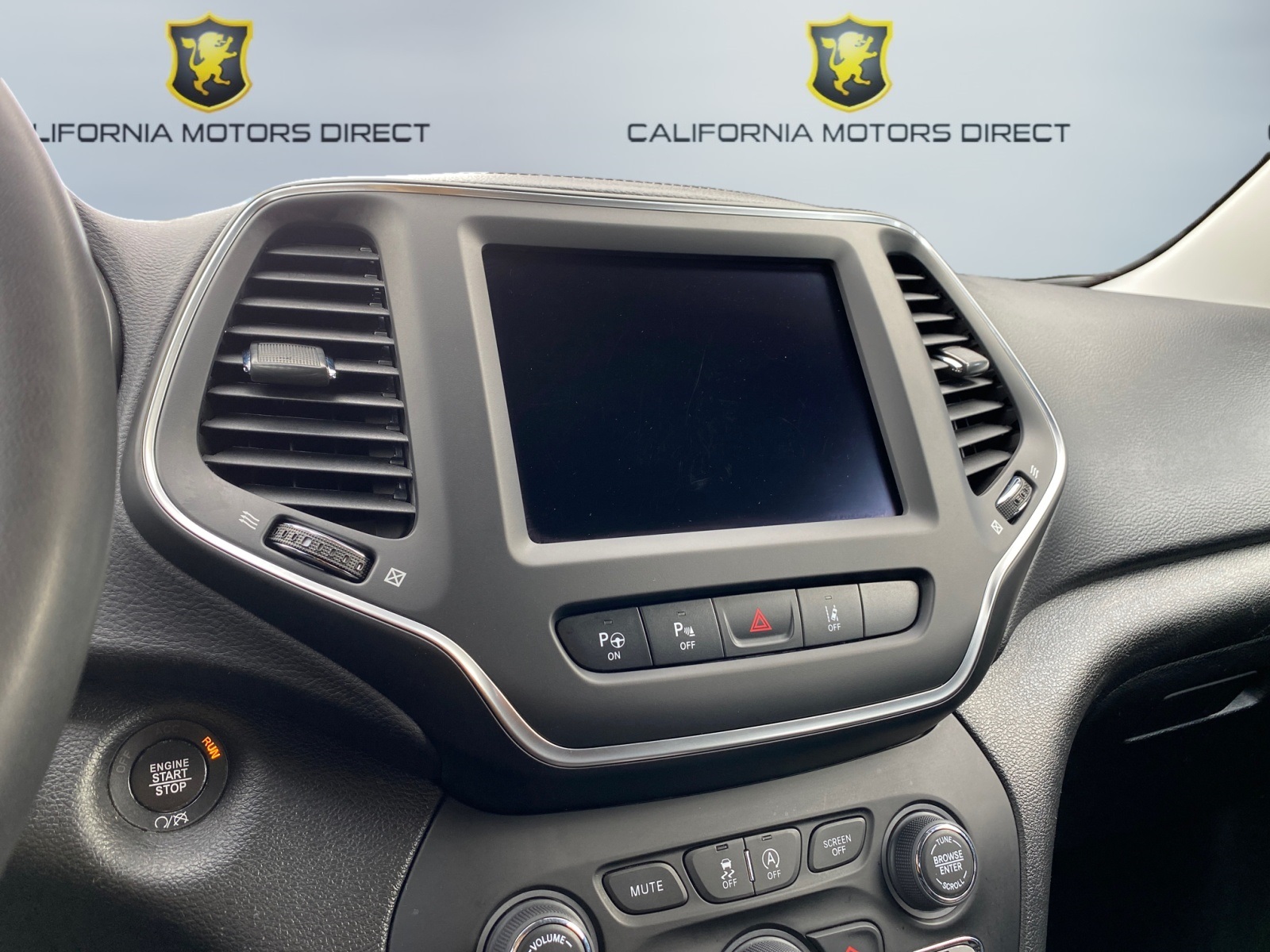 2023 Jeep Cherokee Altitude photo 13