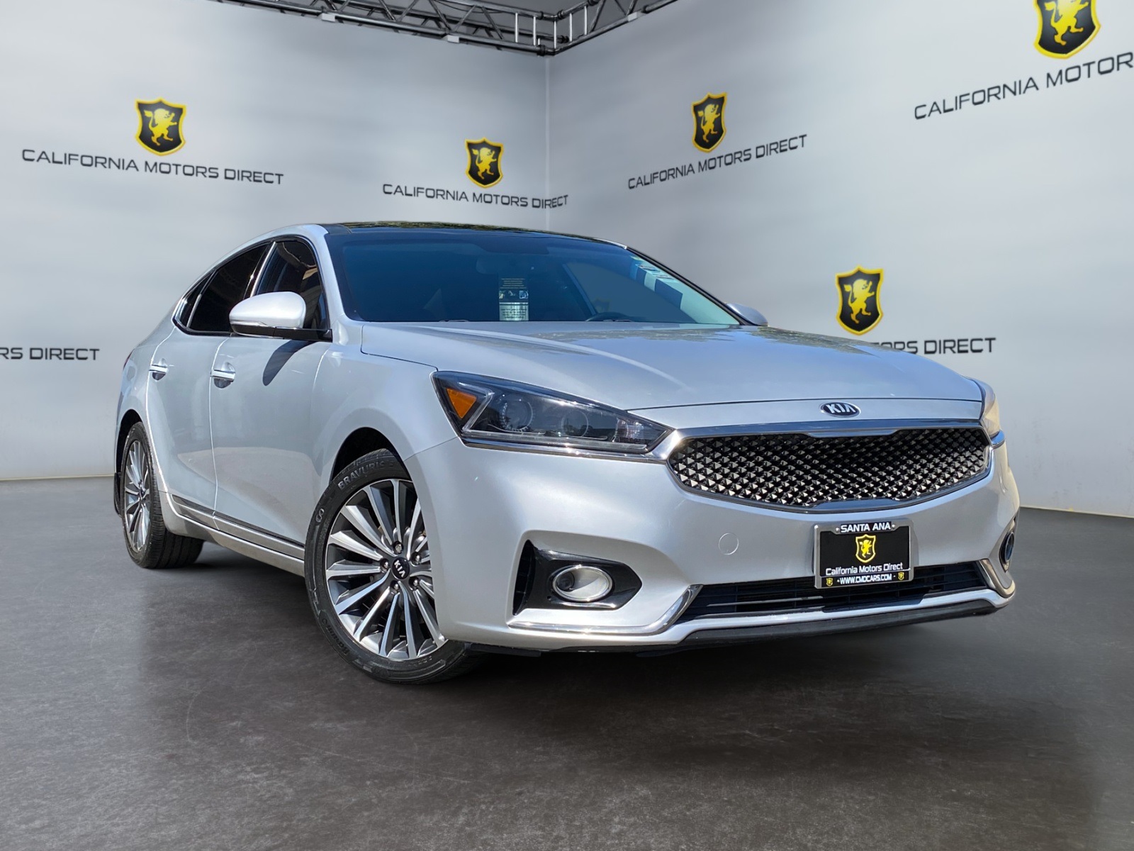 Sold 2017 Kia Cadenza Premium in Santa Ana