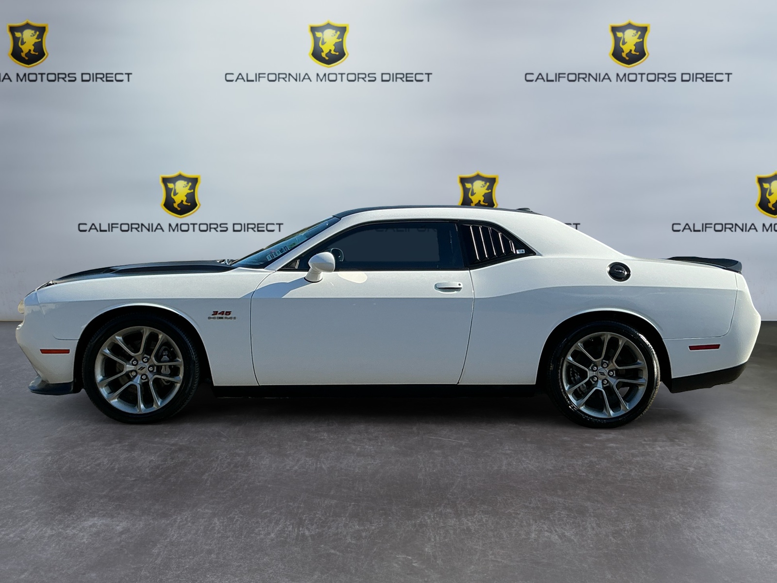 【レア】東京事変 デジェル ホワイト トランク レア】東京事変 デジェル ホワイト トランク