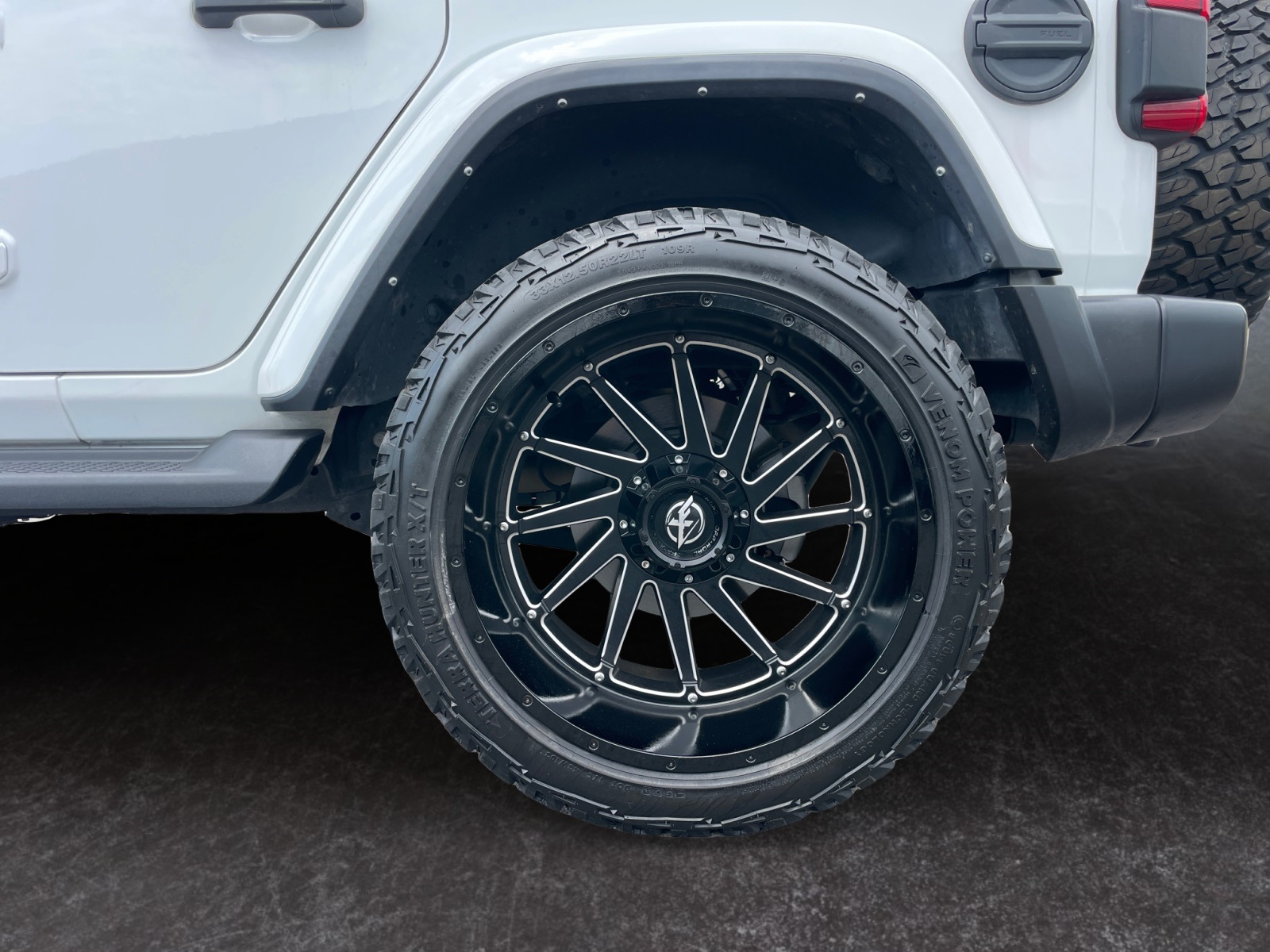 2021 Jeep Wrangler Unlimited Sahara Altitude - Photo 10