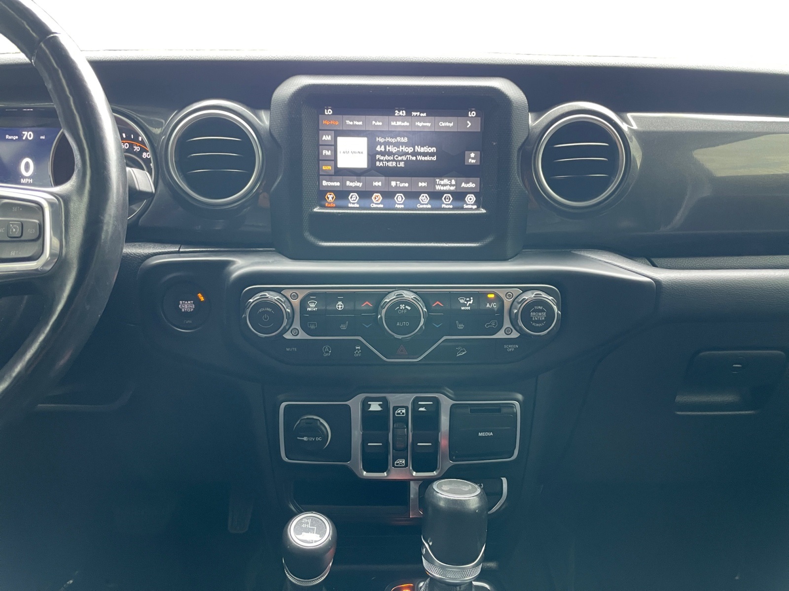 2021 Jeep Wrangler Unlimited Sahara Altitude - Photo 11