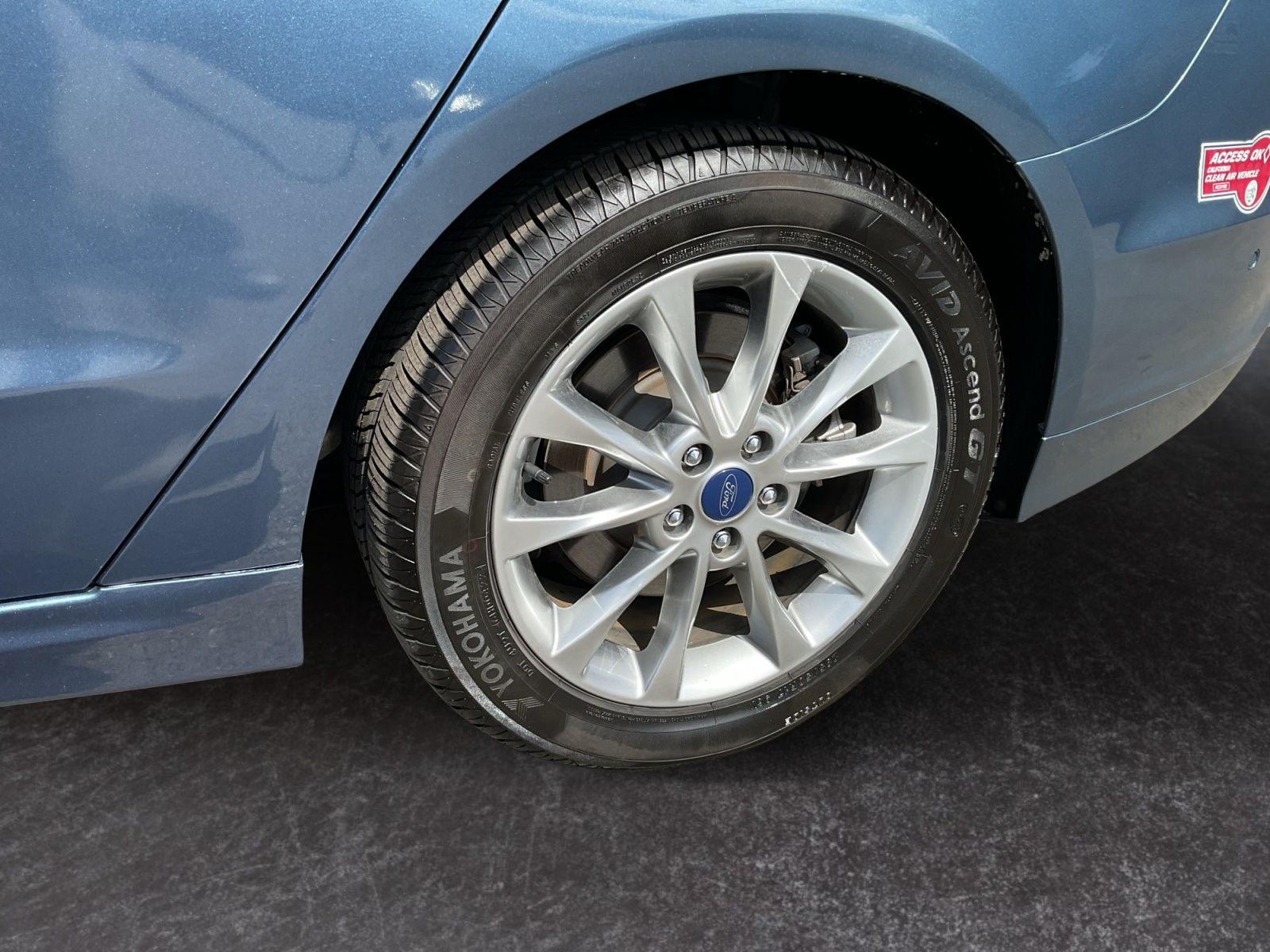 2018 Ford Fusion Energi Titanium photo 11