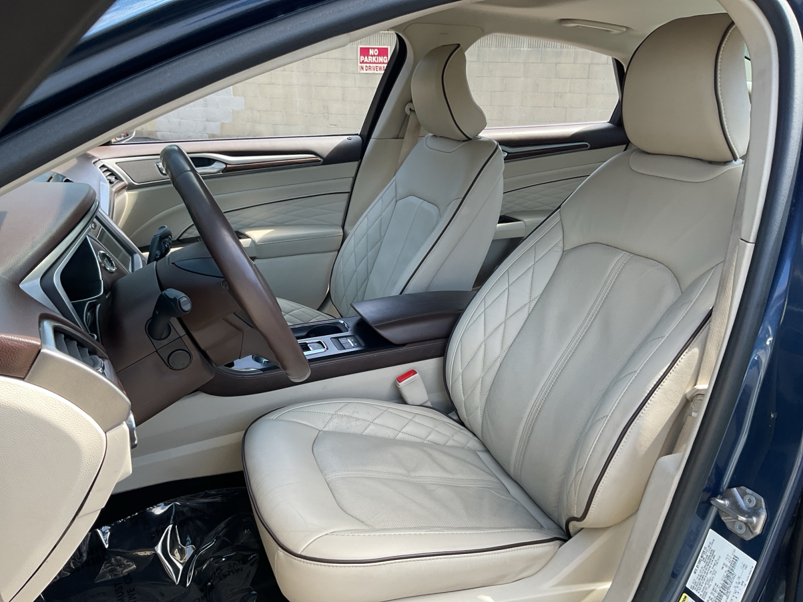 2018 Ford Fusion Energi Titanium photo 20