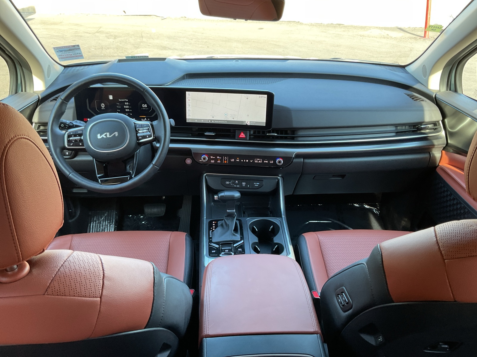 2025 Kia Carnival SX photo 18