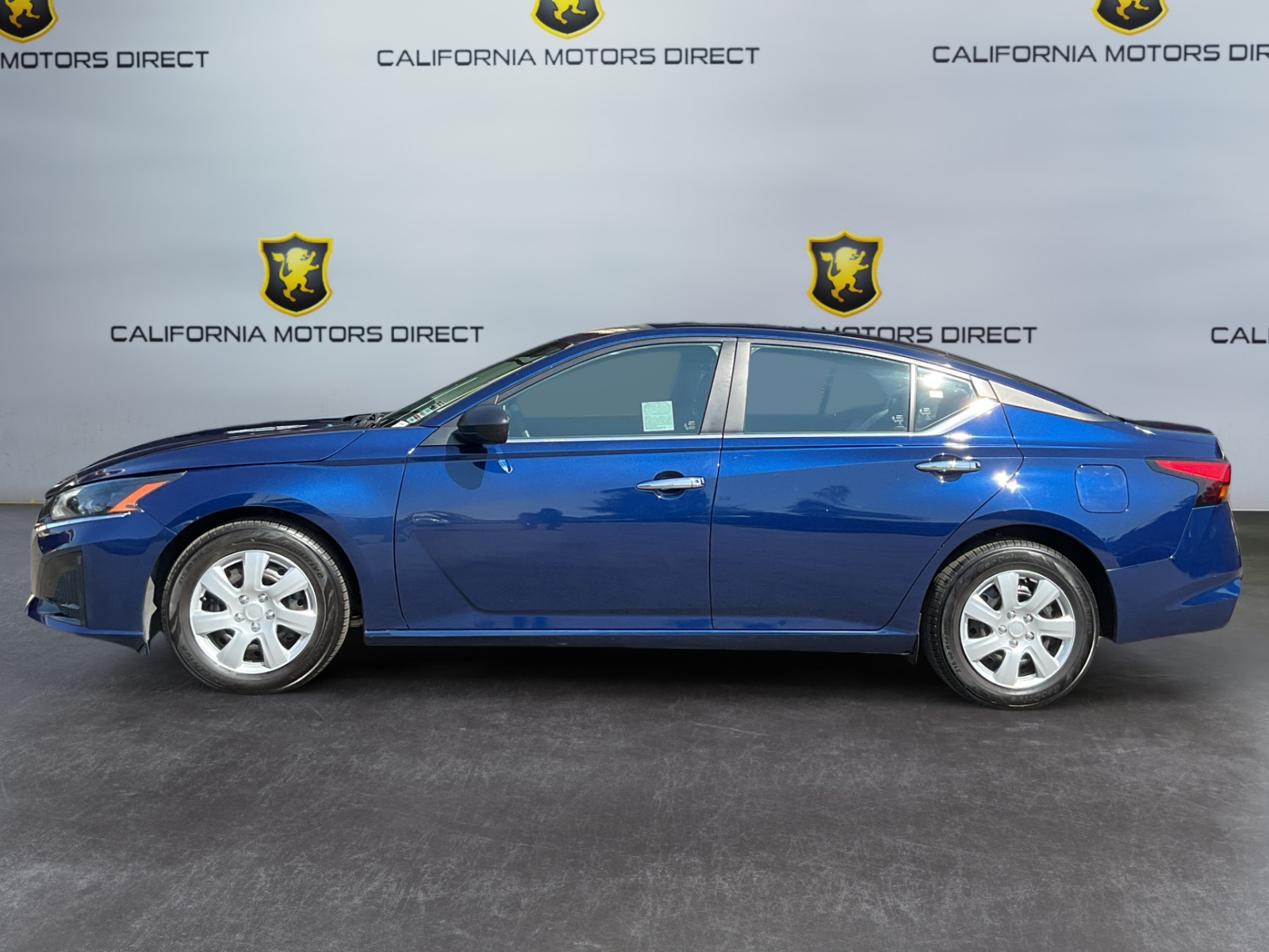 2024 Nissan Altima 2.5 S photo 9