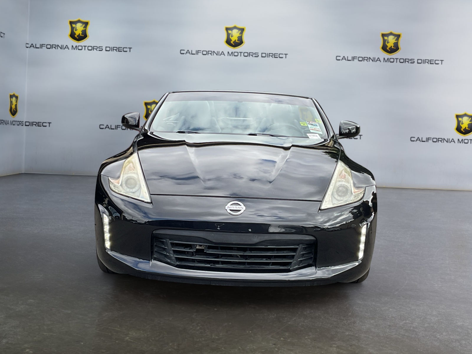 2013 Nissan 370Z Touring photo 2