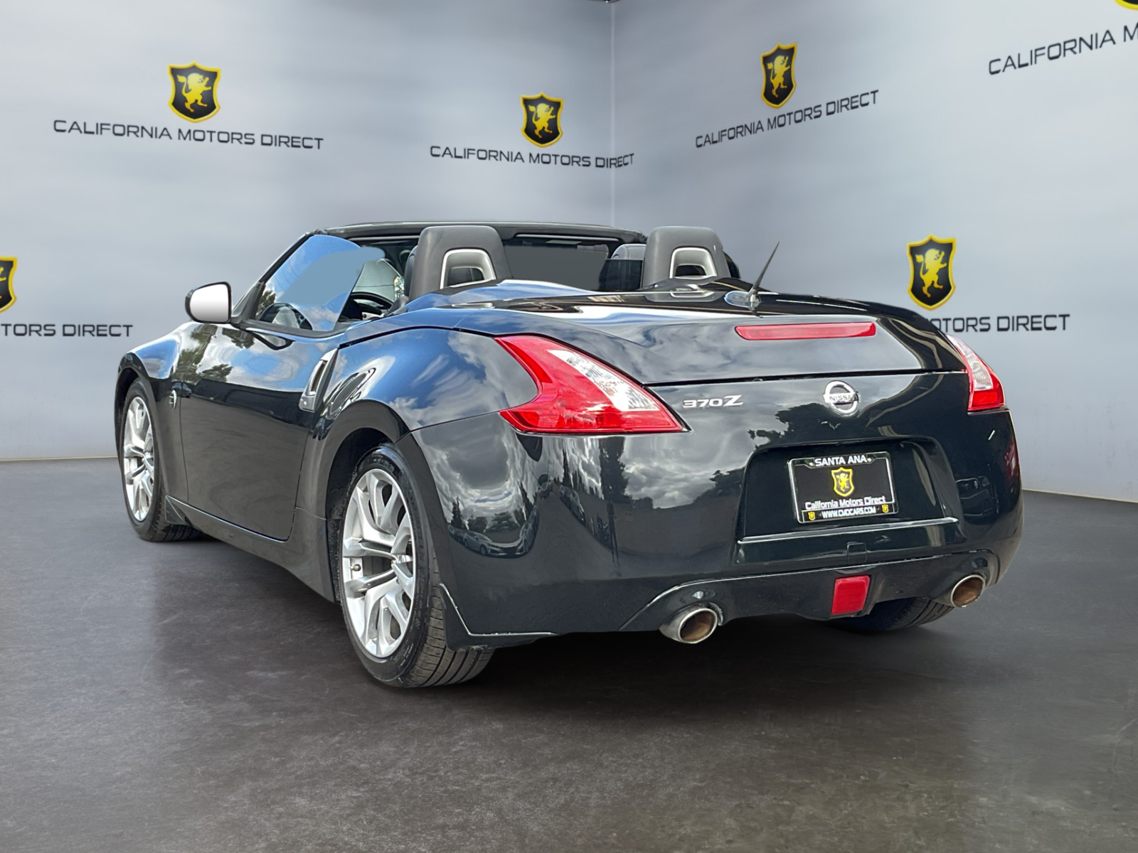 2013 Nissan 370Z Touring photo 4