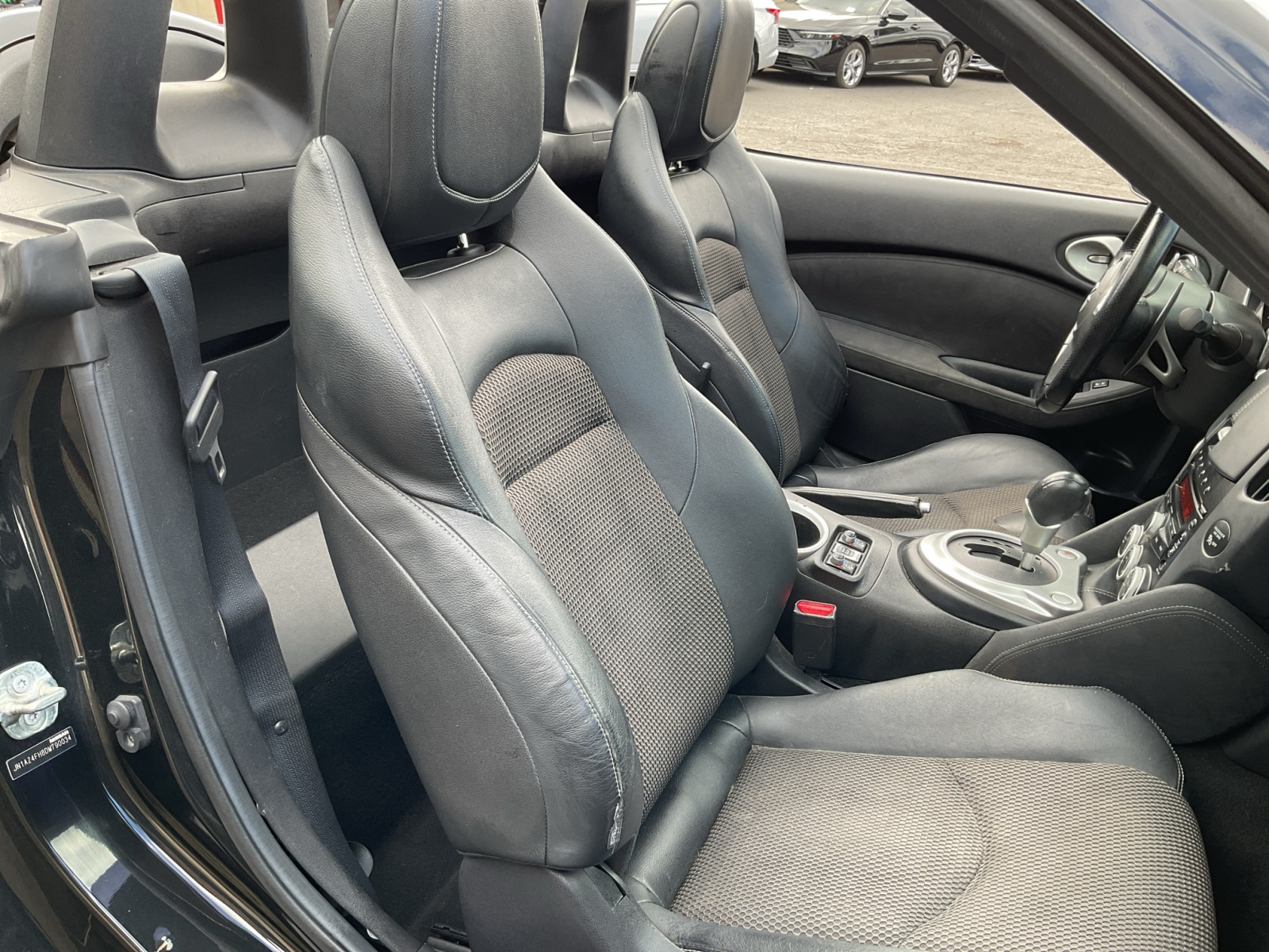 2013 Nissan 370Z Touring photo 17
