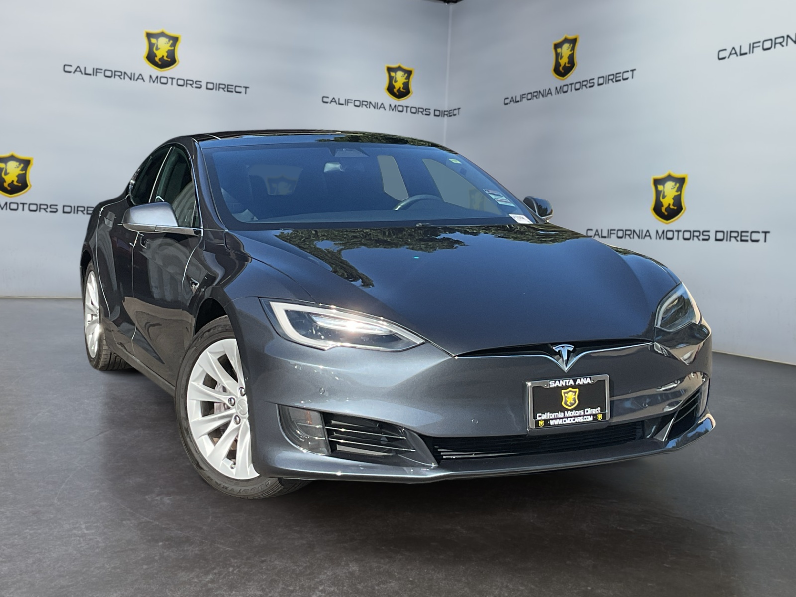 2016 Tesla Model S 70 photo 4