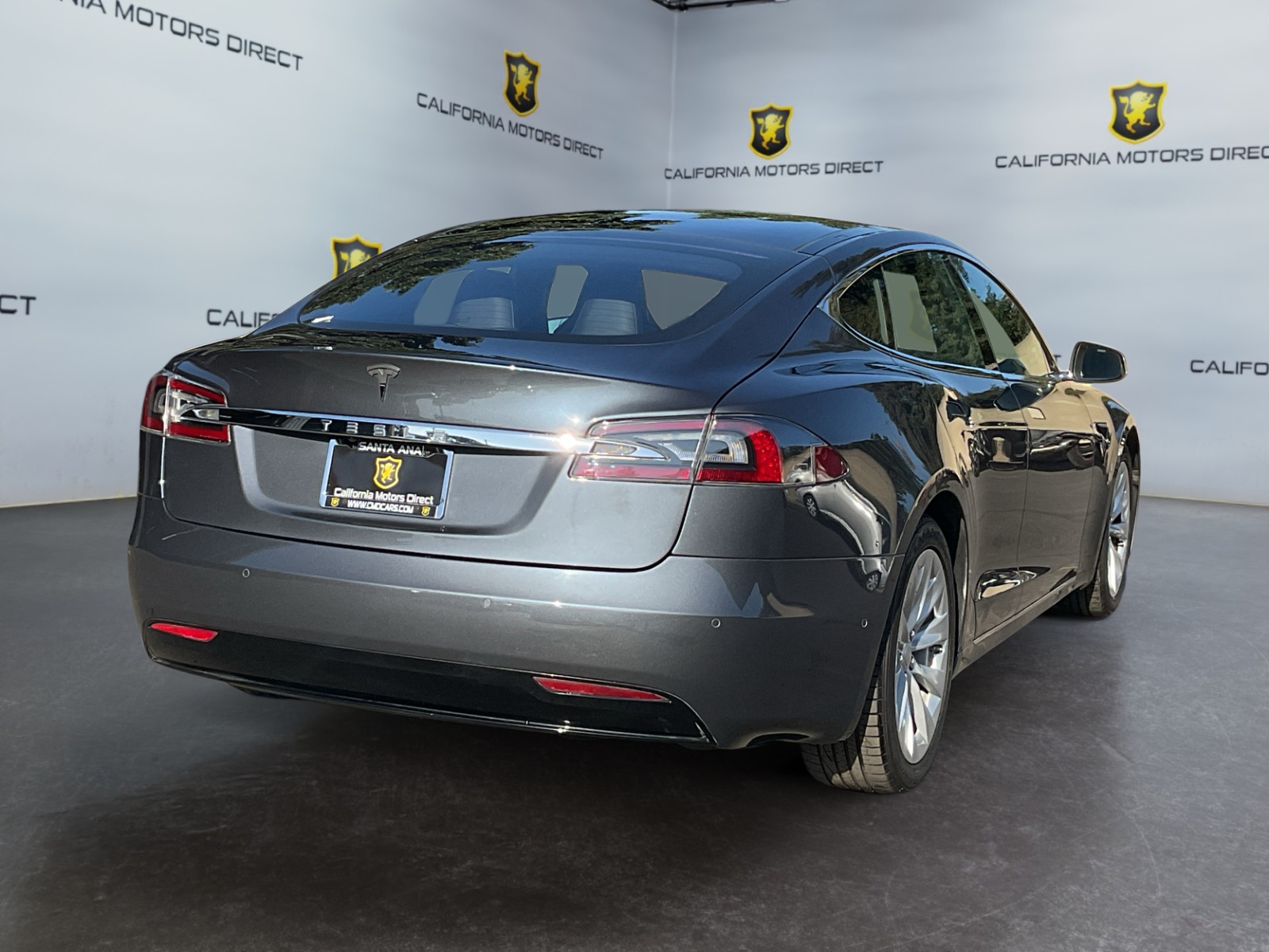 2016 Tesla Model S 70 photo 6