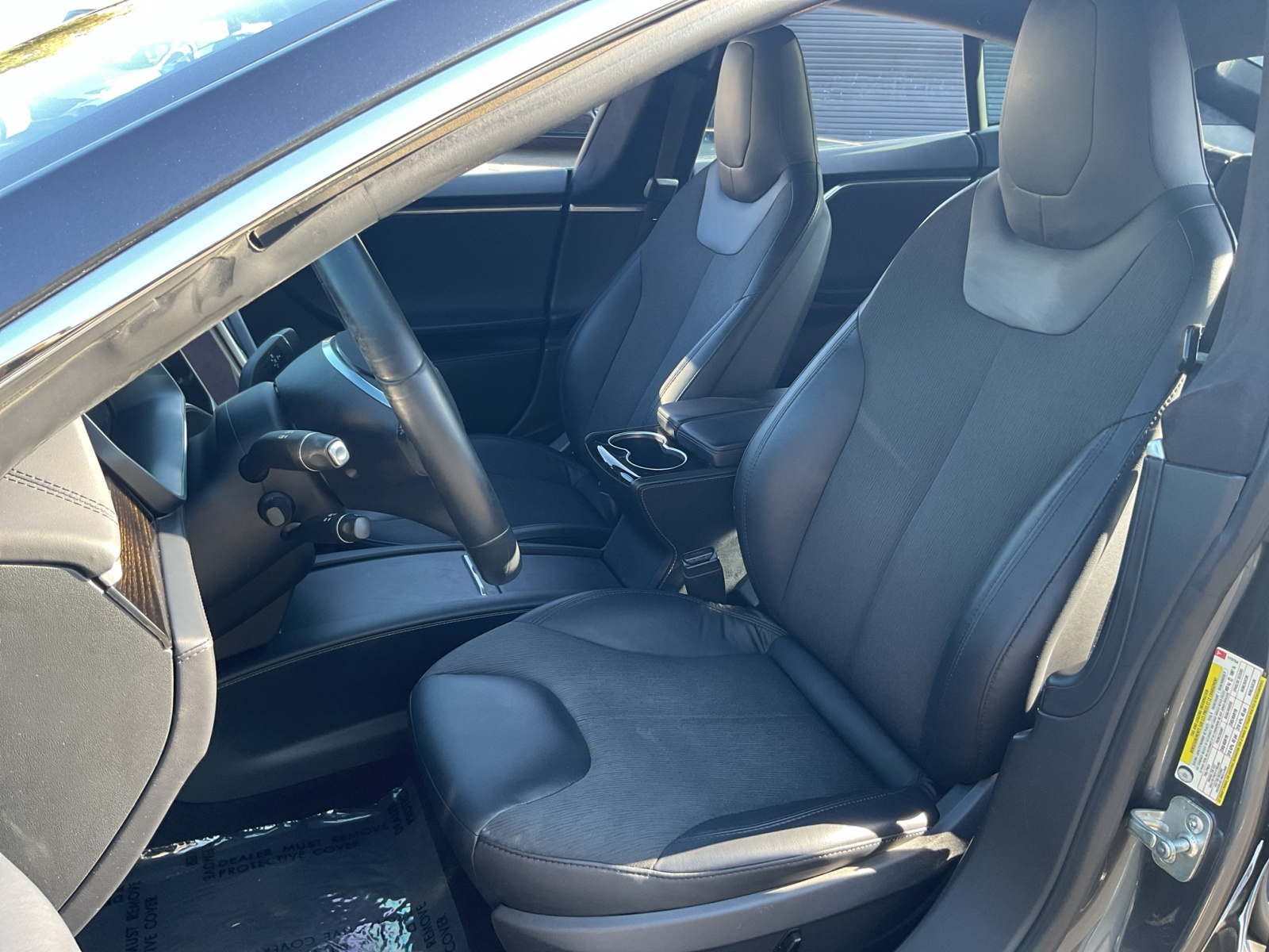 2016 Tesla Model S 70 photo 20
