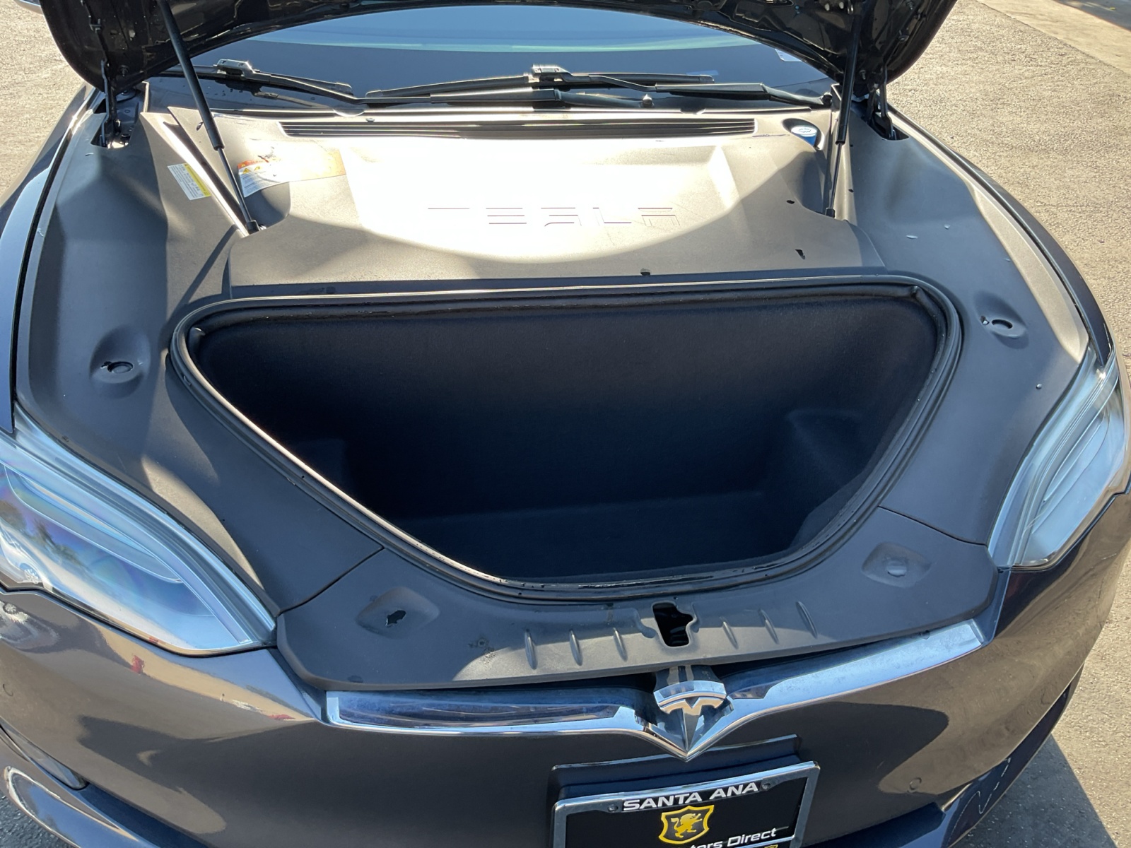 2016 Tesla Model S 70 photo 24