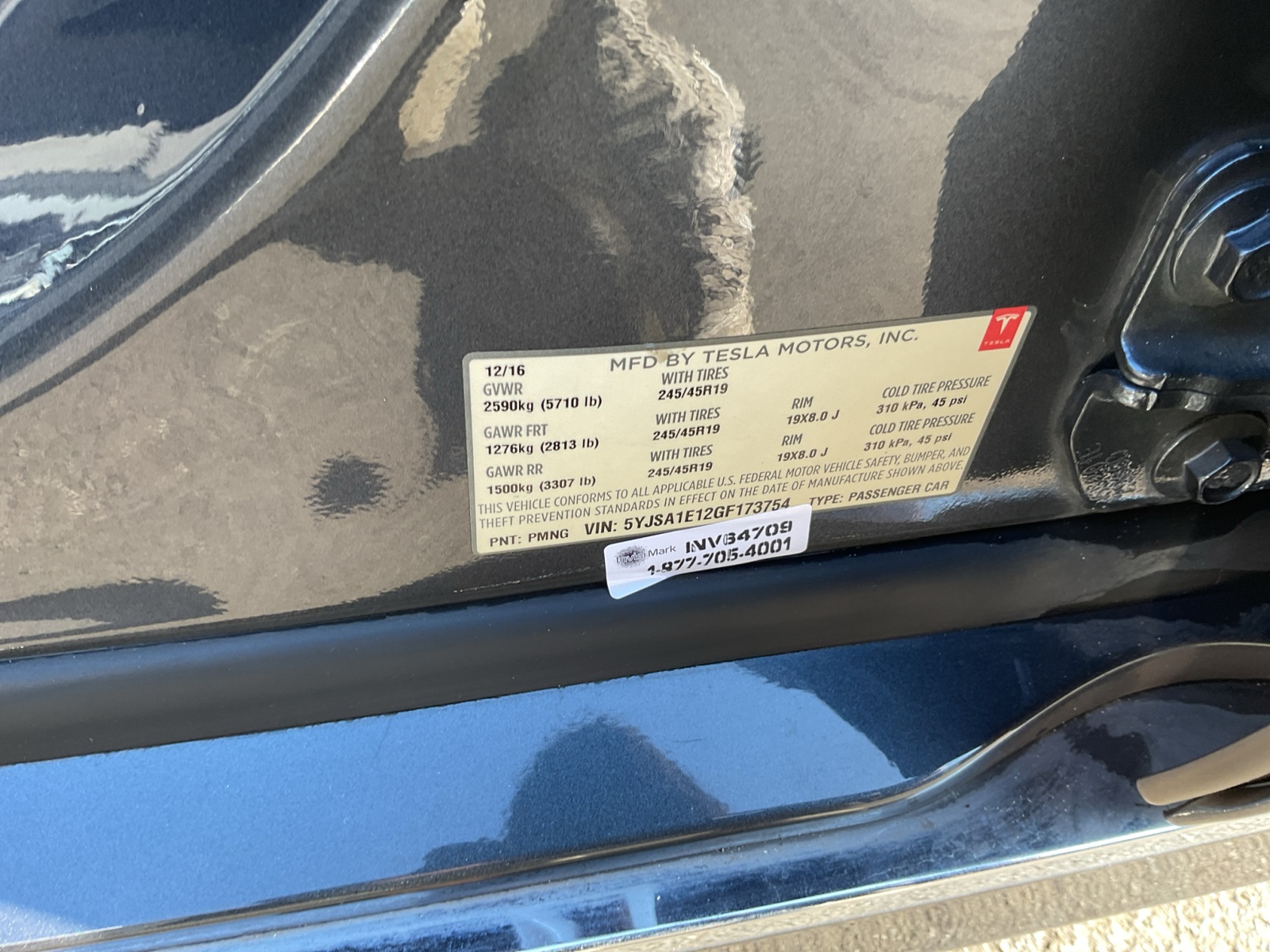 2016 Tesla Model S 70 photo 2