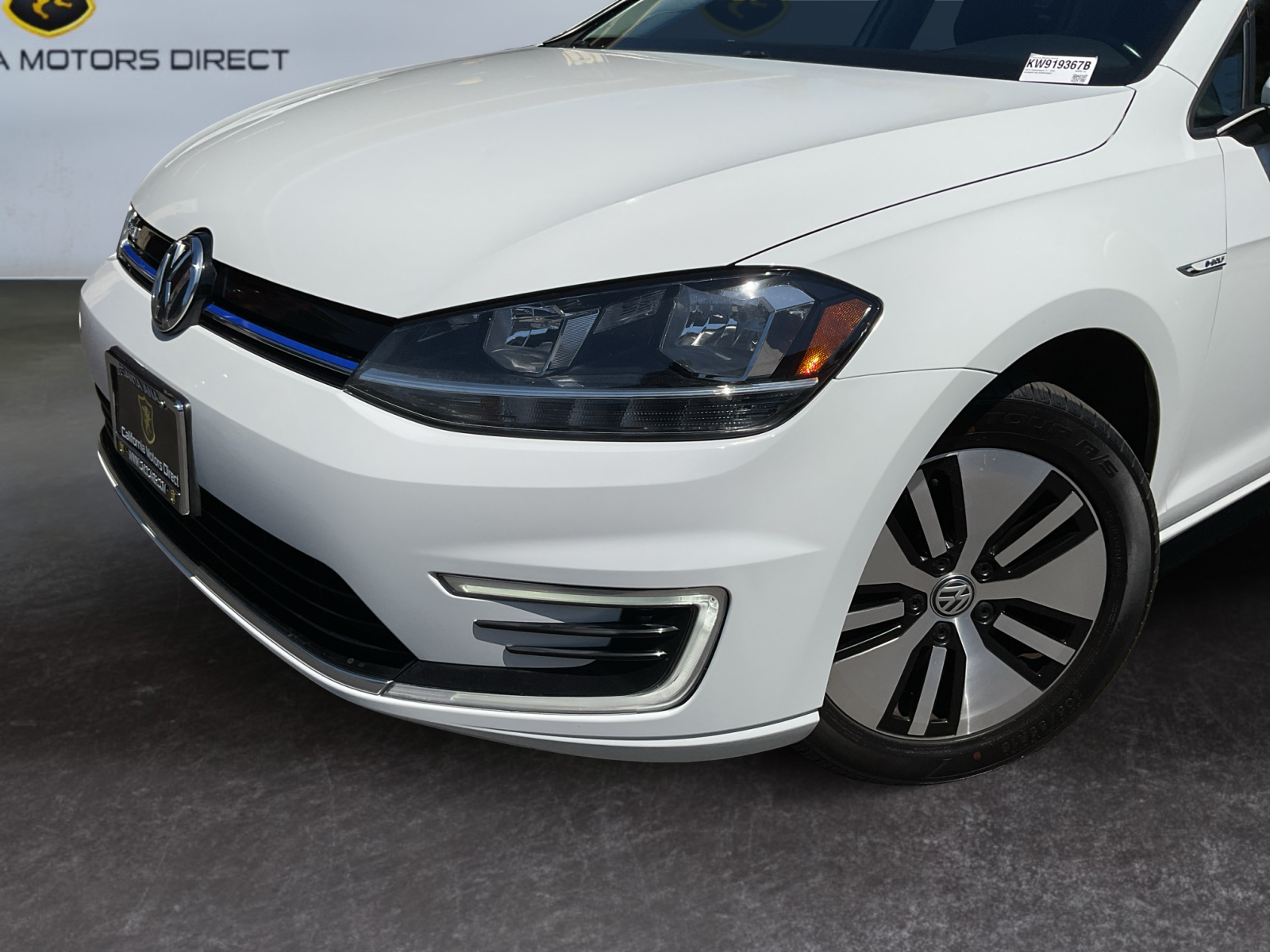 2019 Volkswagen e-Golf SE photo 10