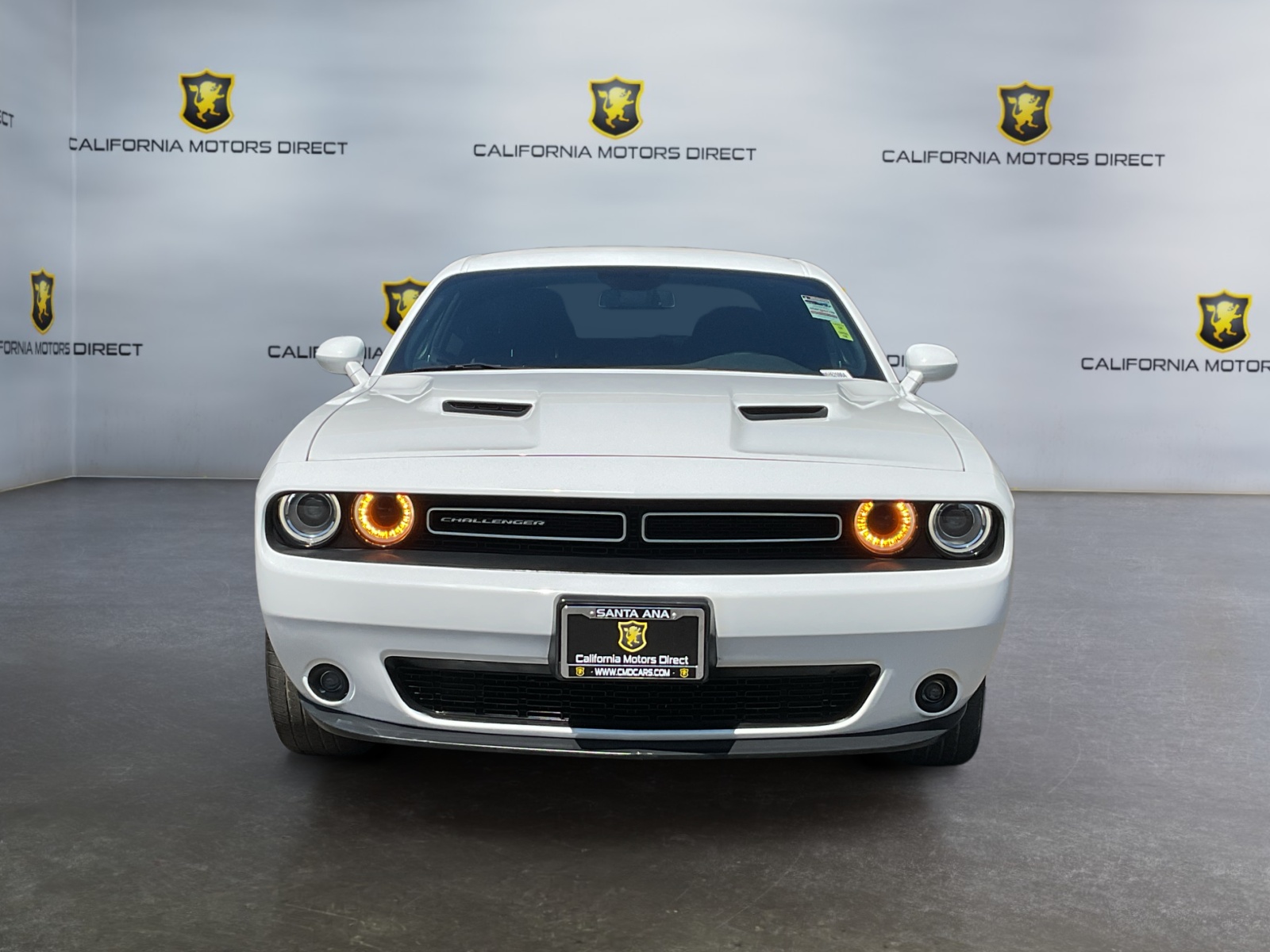 2021 Dodge Challenger photo 2