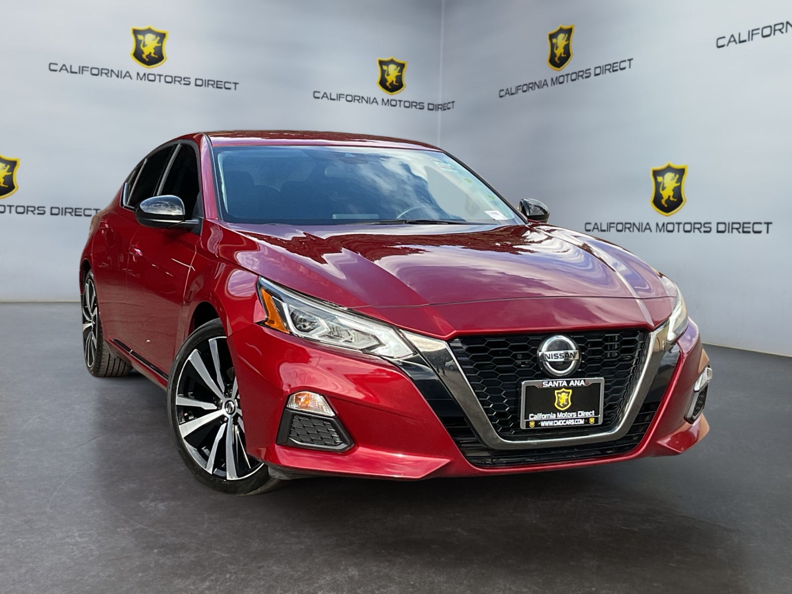 2020 Nissan Altima 2.5 SR photo 4