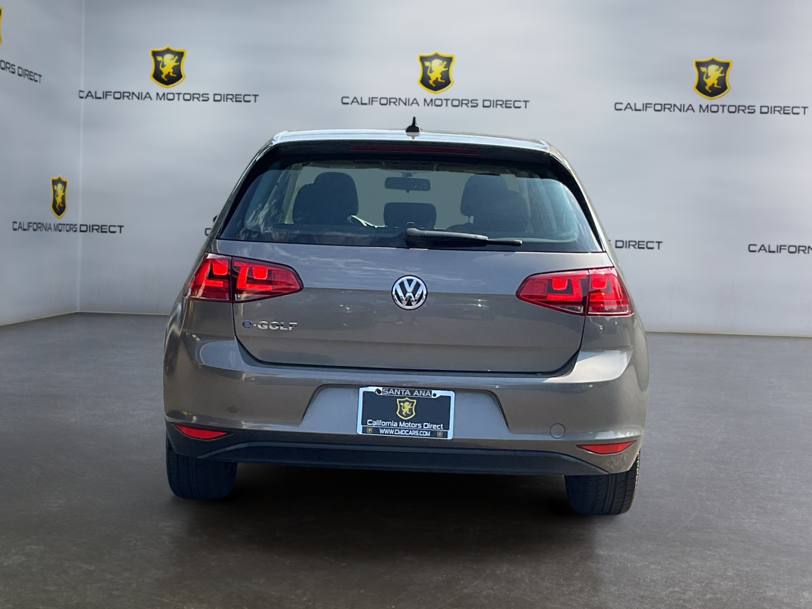2016 Volkswagen e-Golf SE photo 5