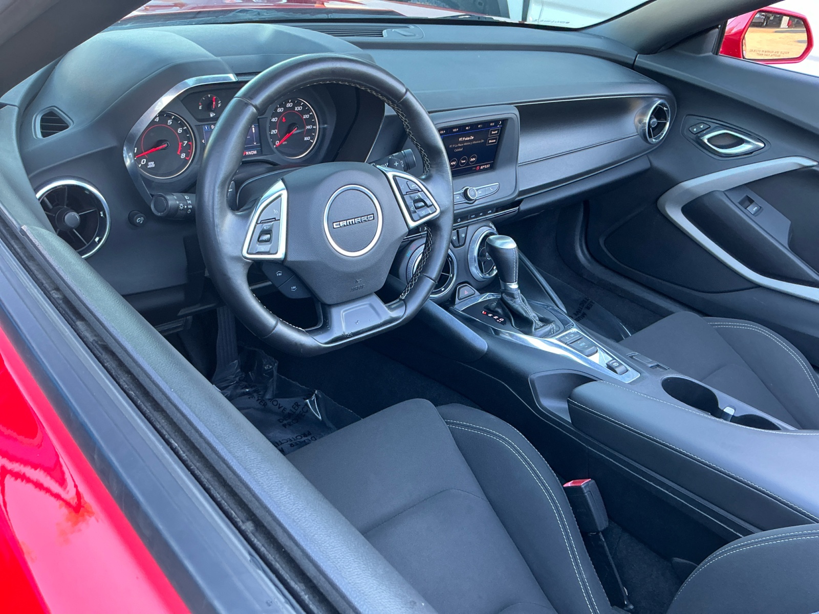 2020 Chevrolet Camaro 1LT photo 18
