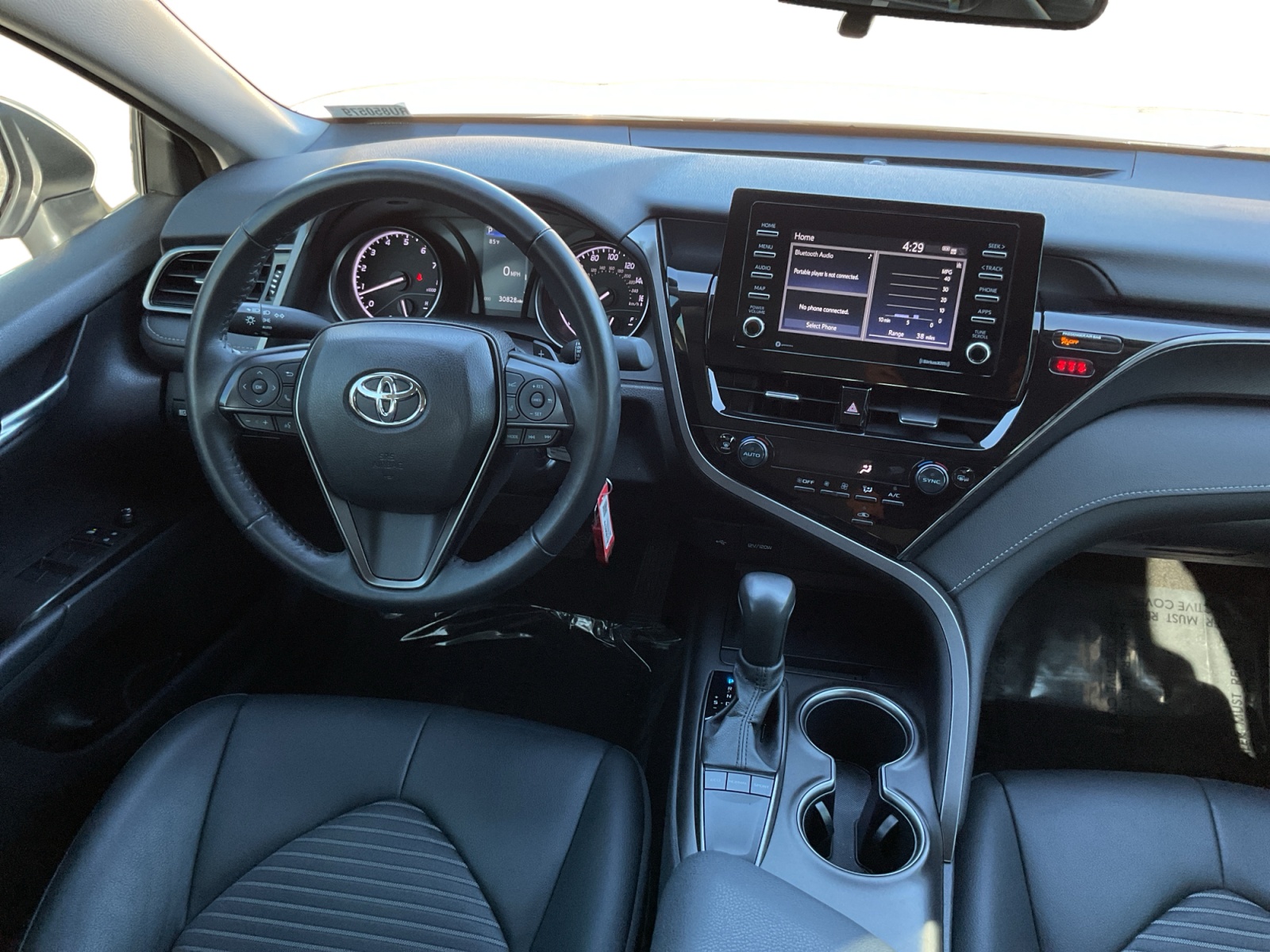 2024 Toyota Camry SE photo 15