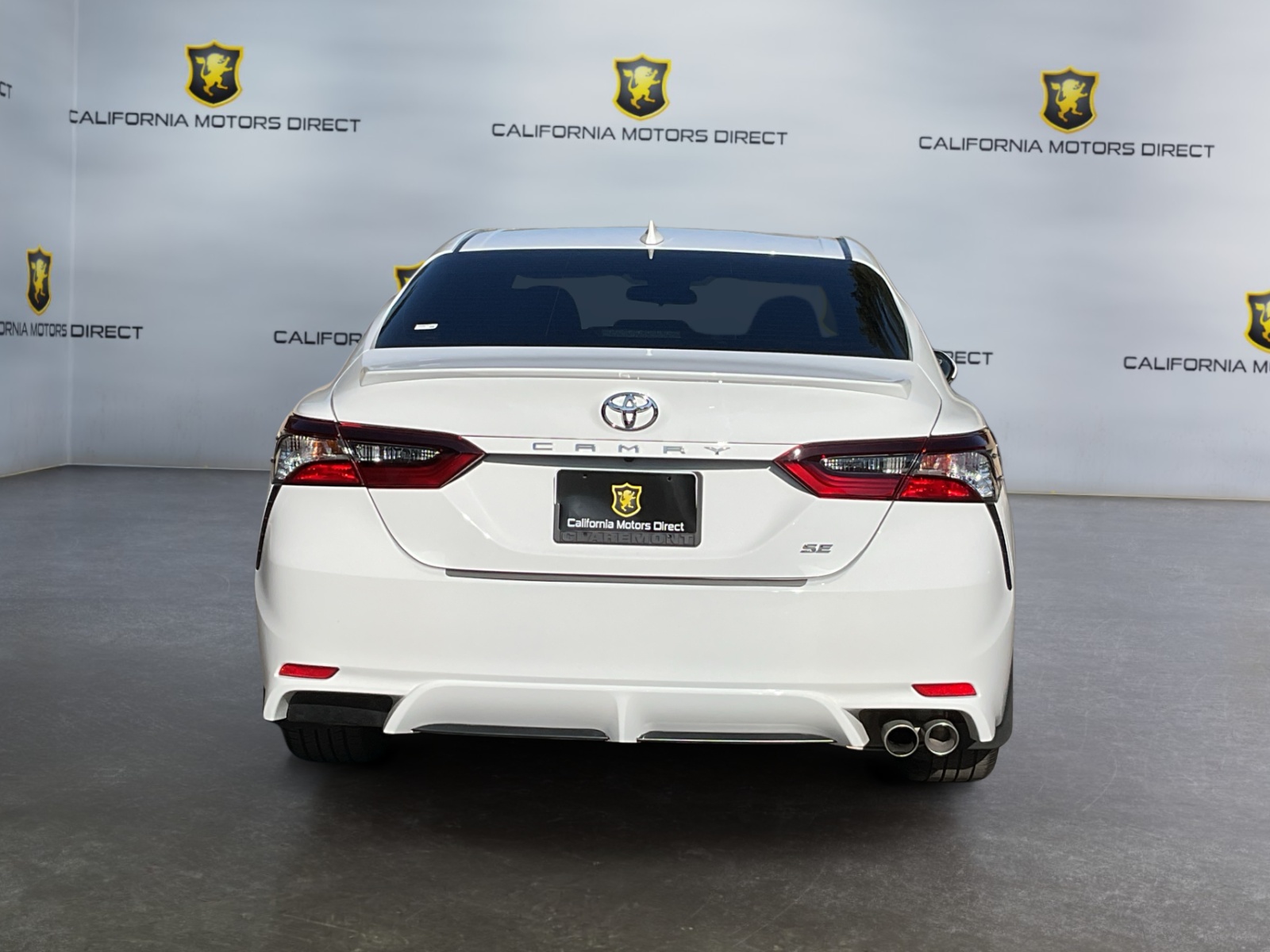 2024 Toyota Camry SE photo 6