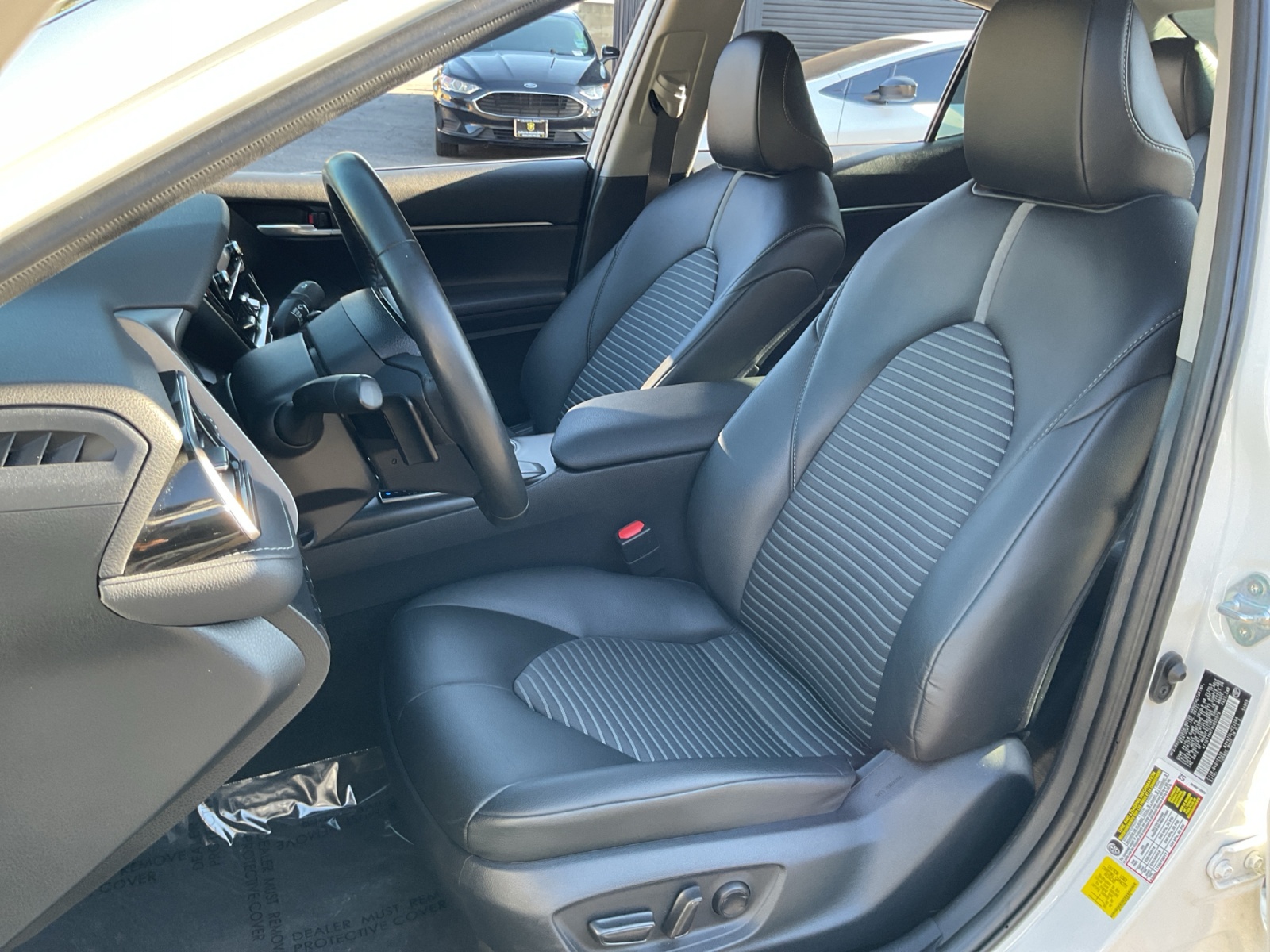 2024 Toyota Camry SE photo 19