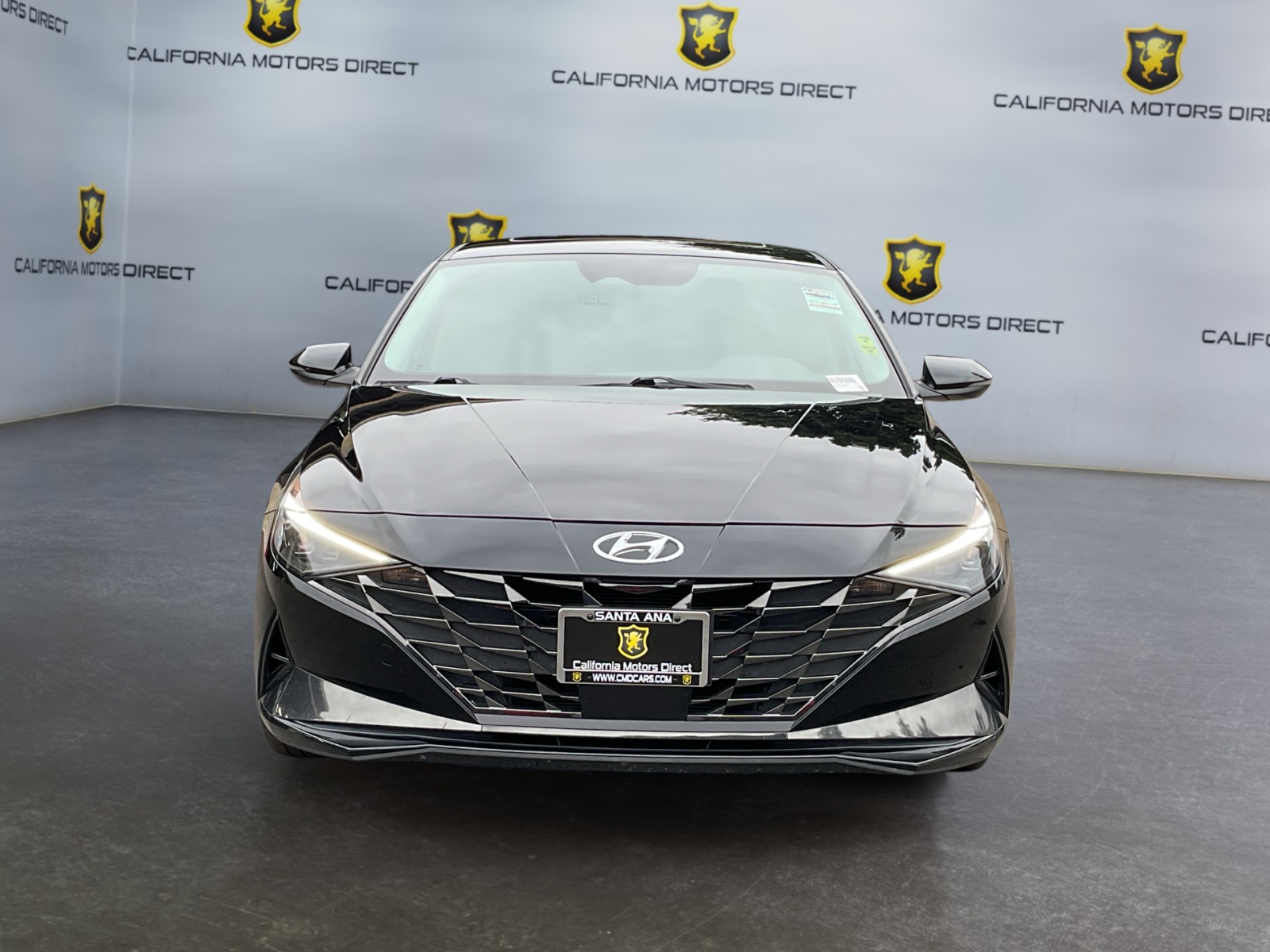 2022 Hyundai Elantra Hybrid Limited photo 2