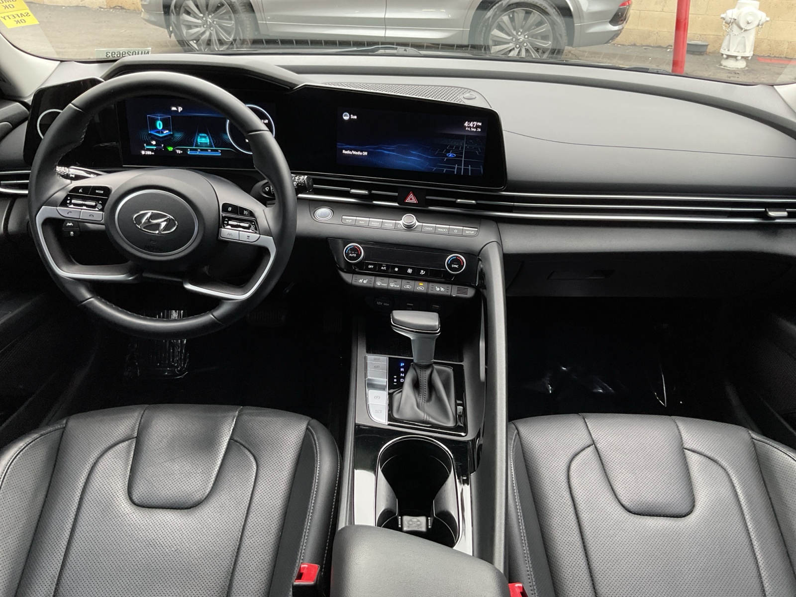 2022 Hyundai Elantra Hybrid Limited photo 15