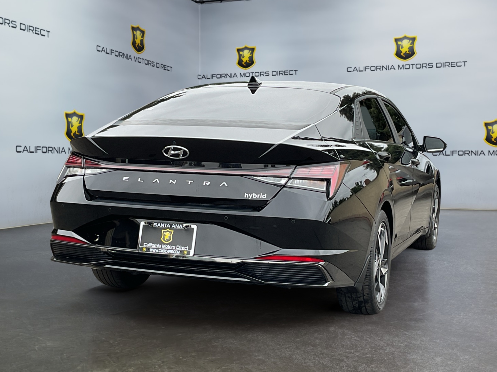 2022 Hyundai Elantra Hybrid Limited photo 5