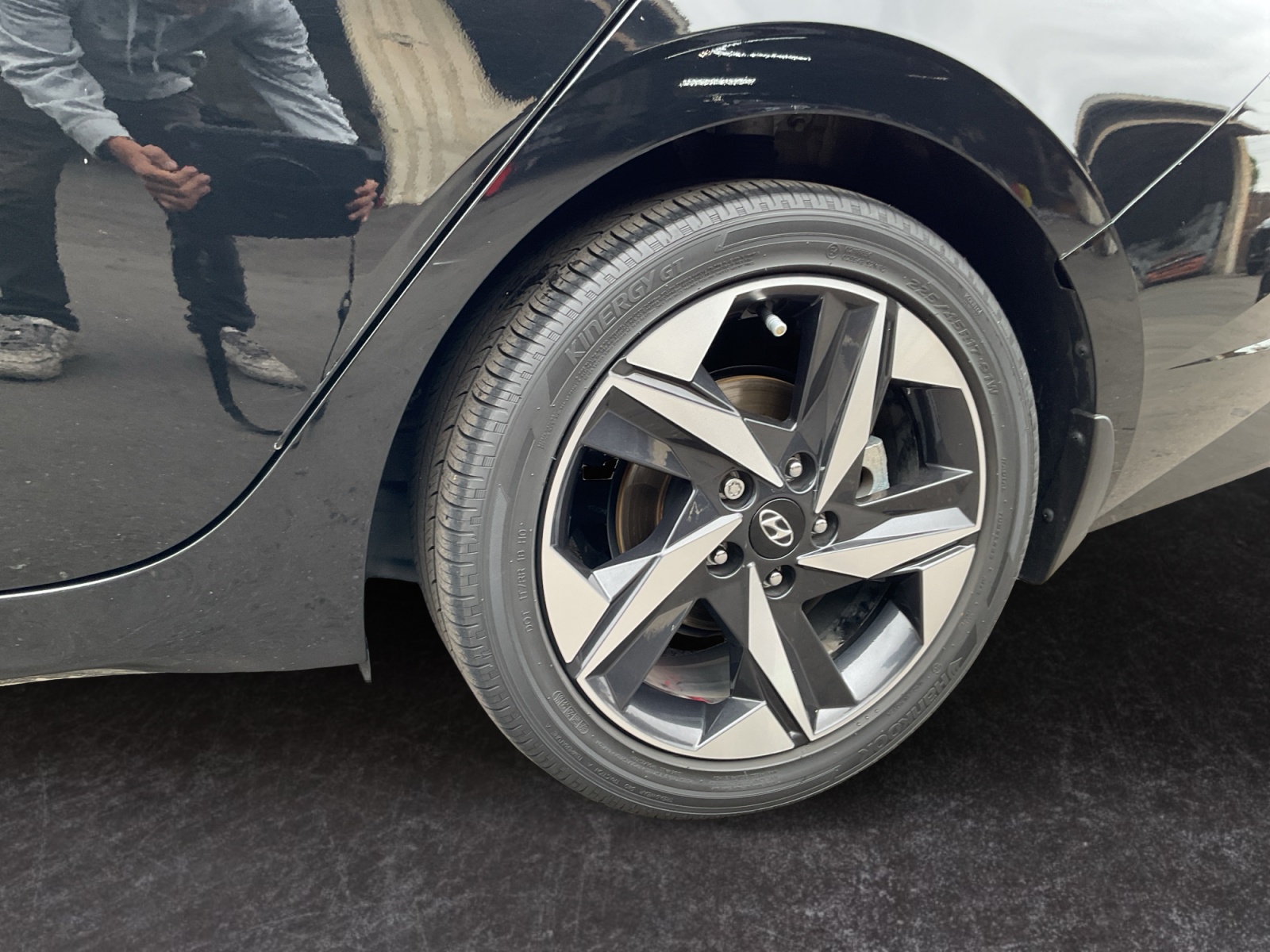 2022 Hyundai Elantra Hybrid Limited photo 10