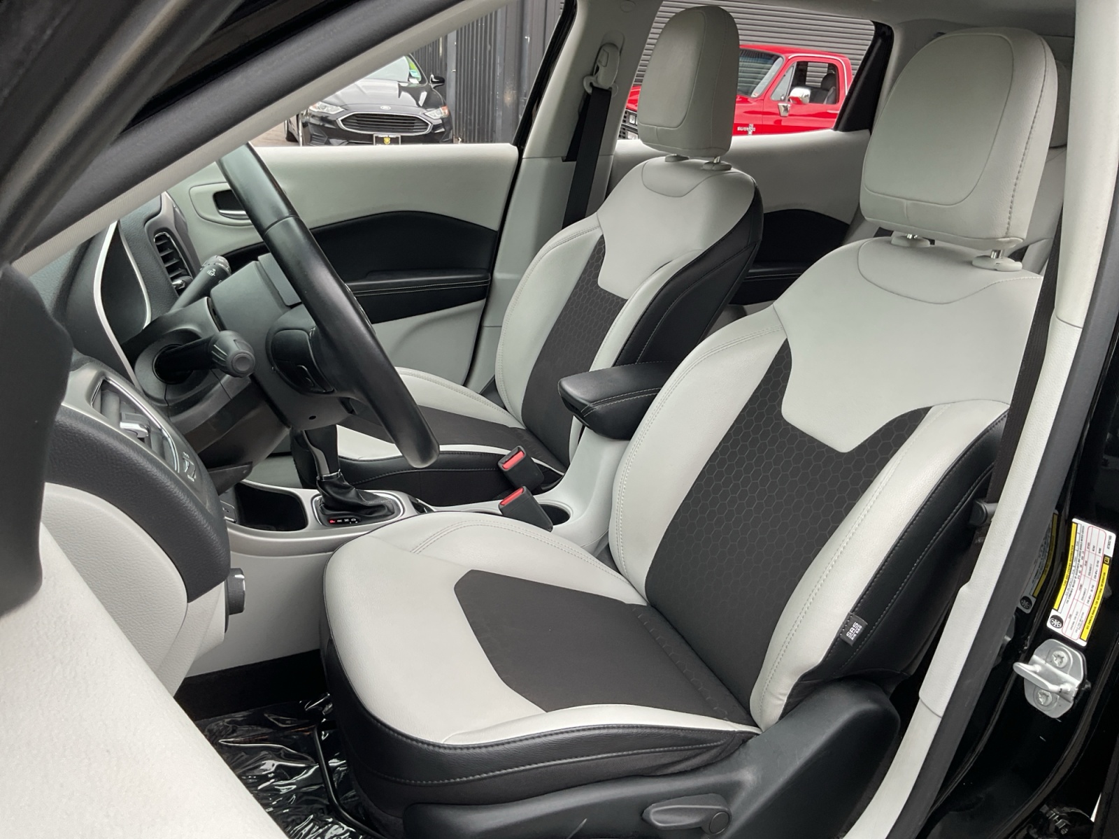 2019 Jeep Compass Latitude photo 20