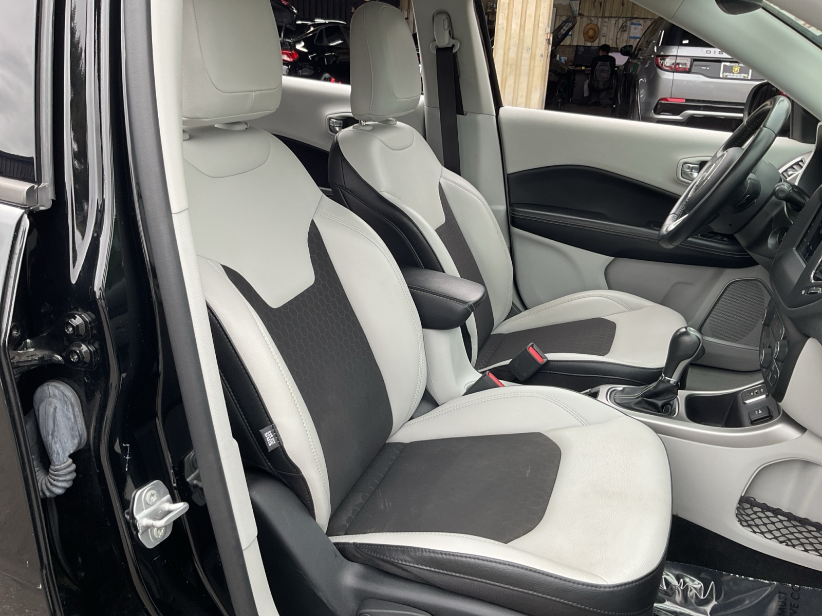 2019 Jeep Compass Latitude photo 23