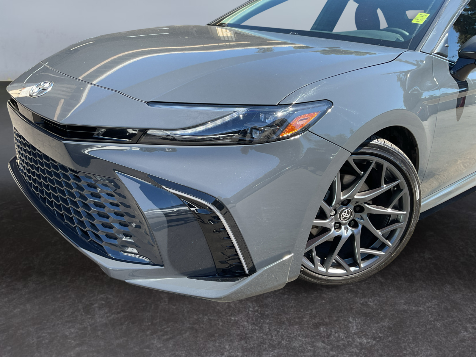 2025 Toyota Camry XSE photo 7
