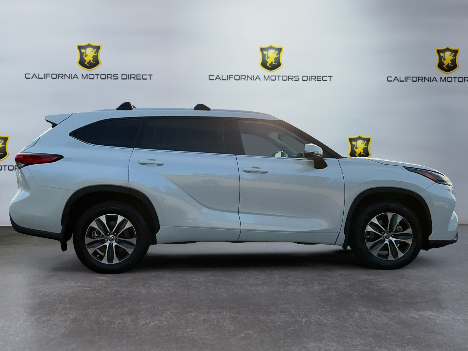 Sold 2021 Toyota Highlander XLE in Santa Ana