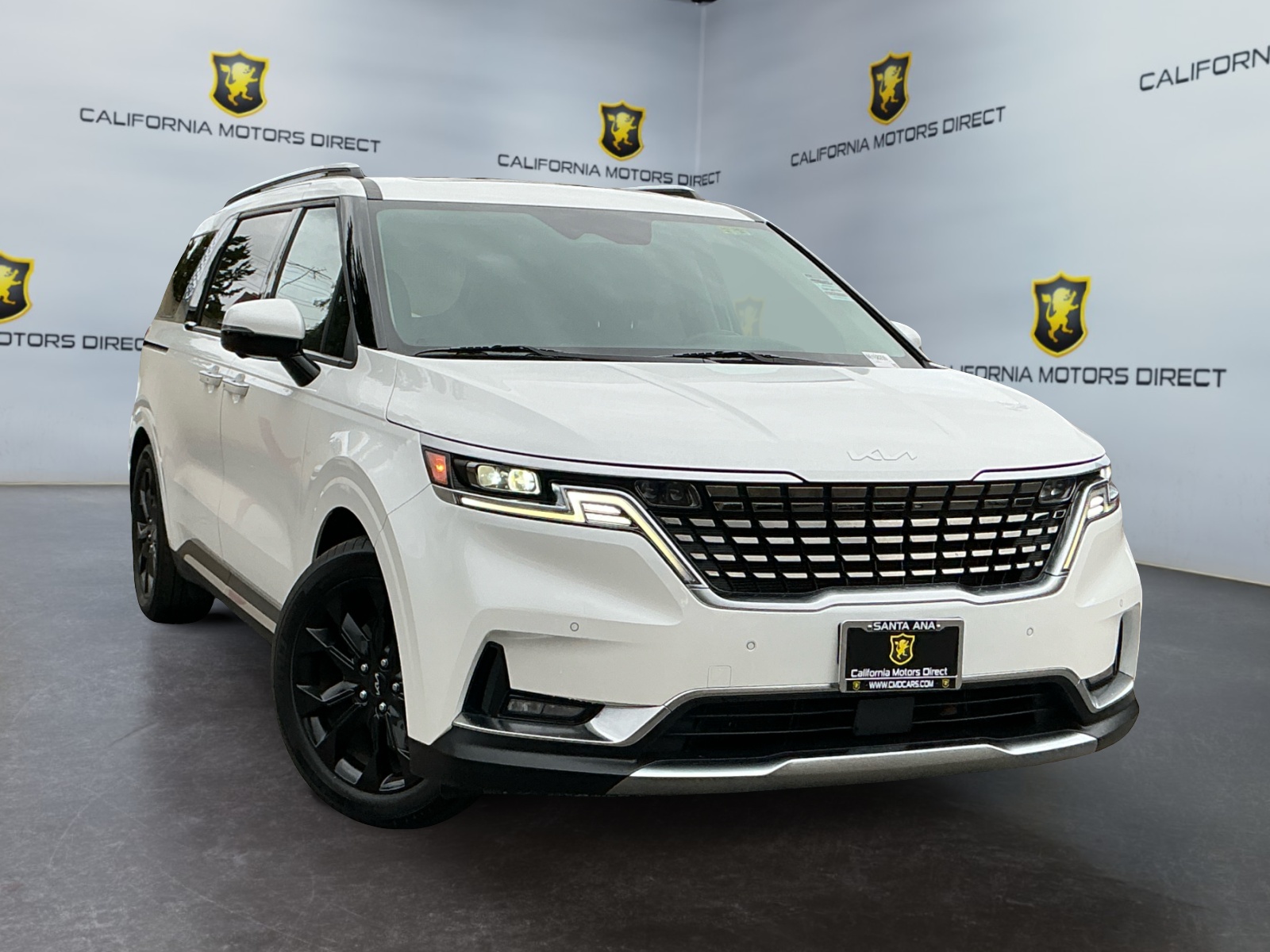 2022 Kia Carnival SX Prestige photo 2